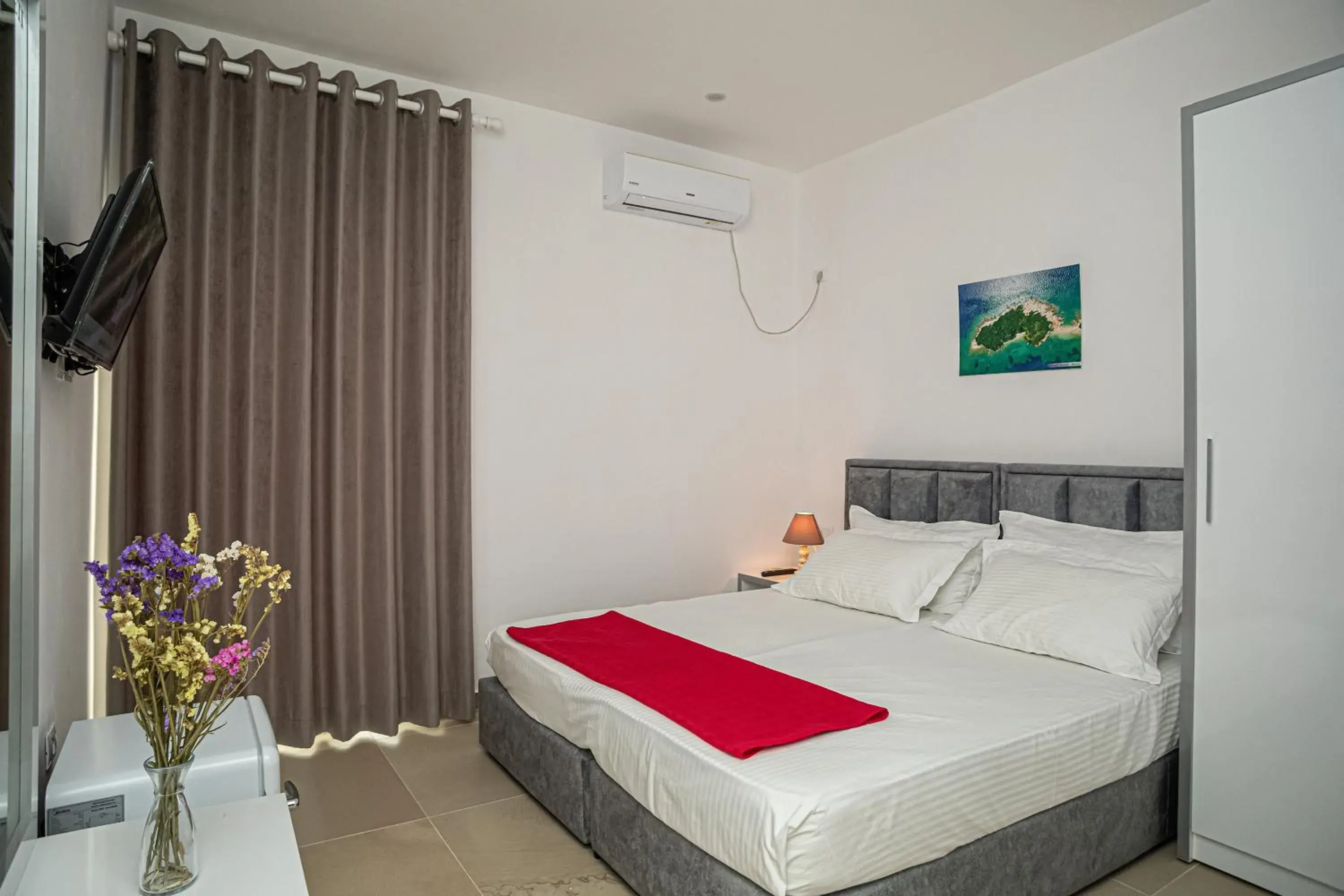 Double or Twin Room in Hotel SUNSET GL Double or Twin Room in Hotel SUNSET GL