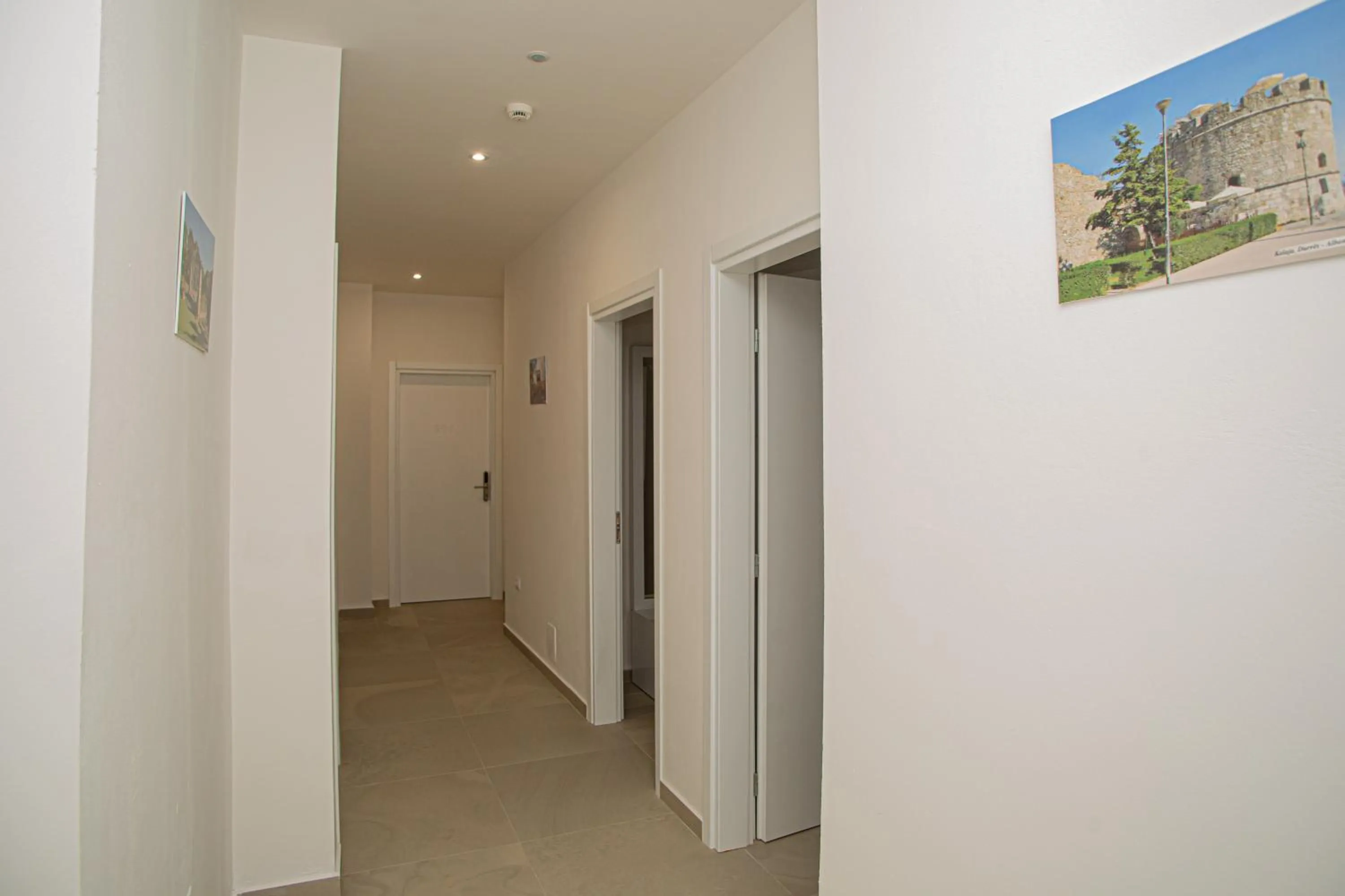 Lobby or reception in Hotel SUNSET GL