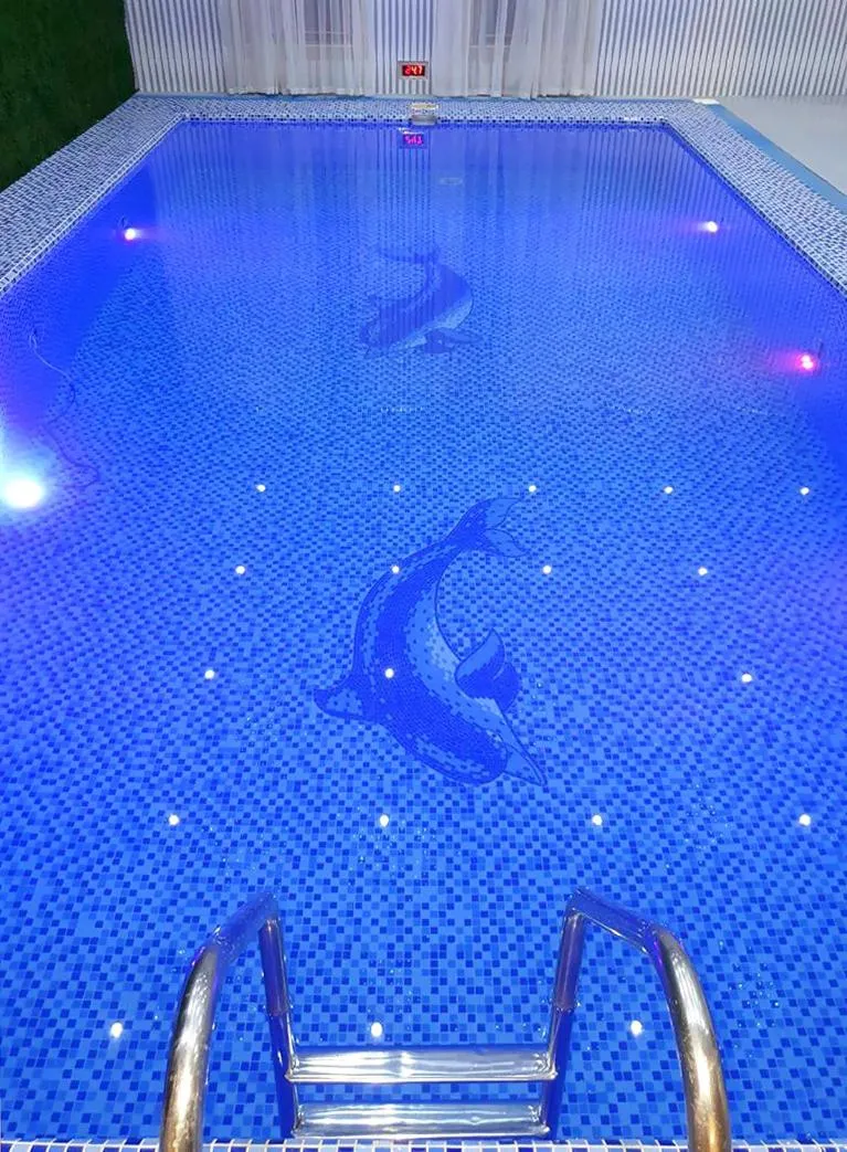Swimming pool in Hotel Gumbaz