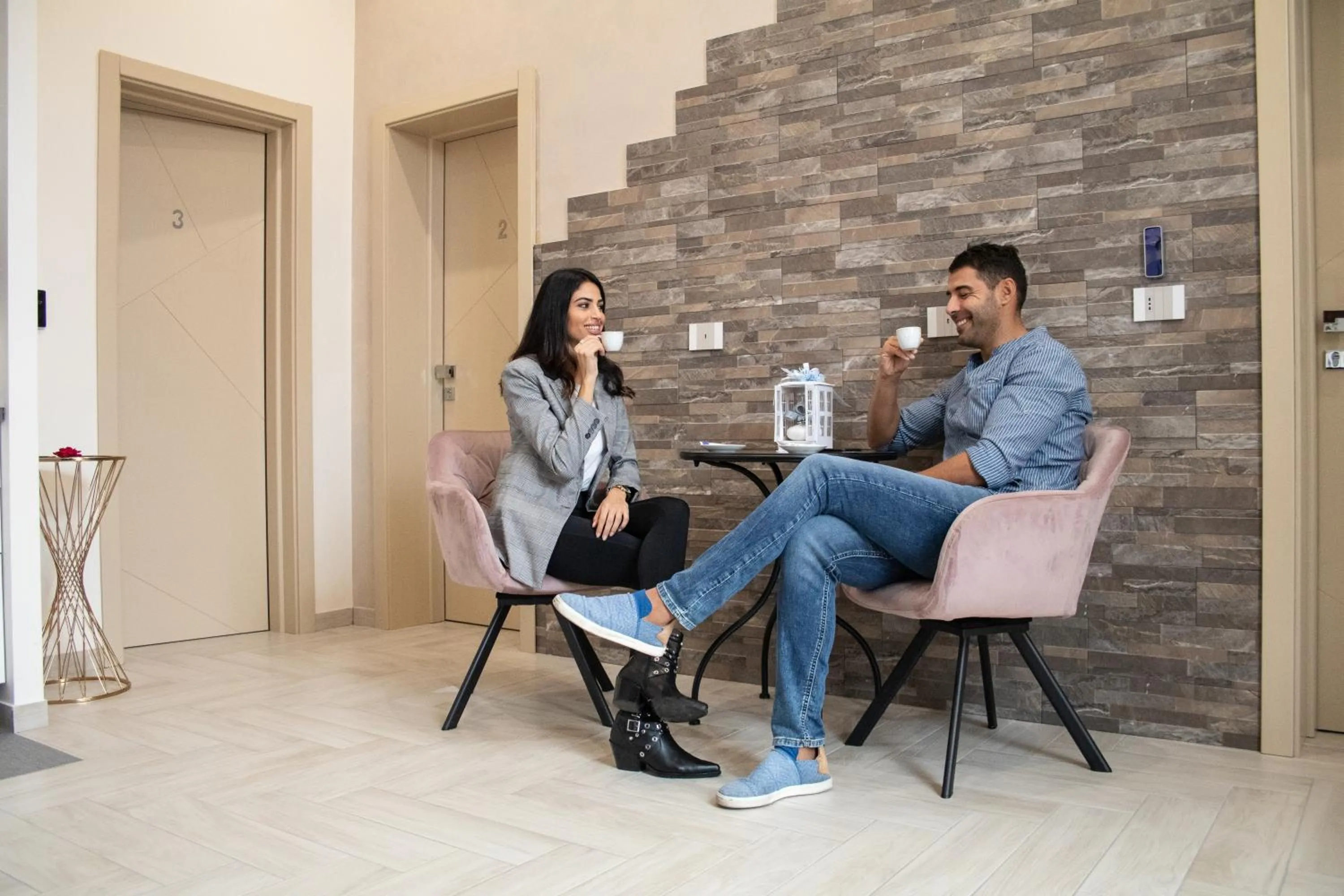 Communal lounge/ TV room in B&B De Nava Suite