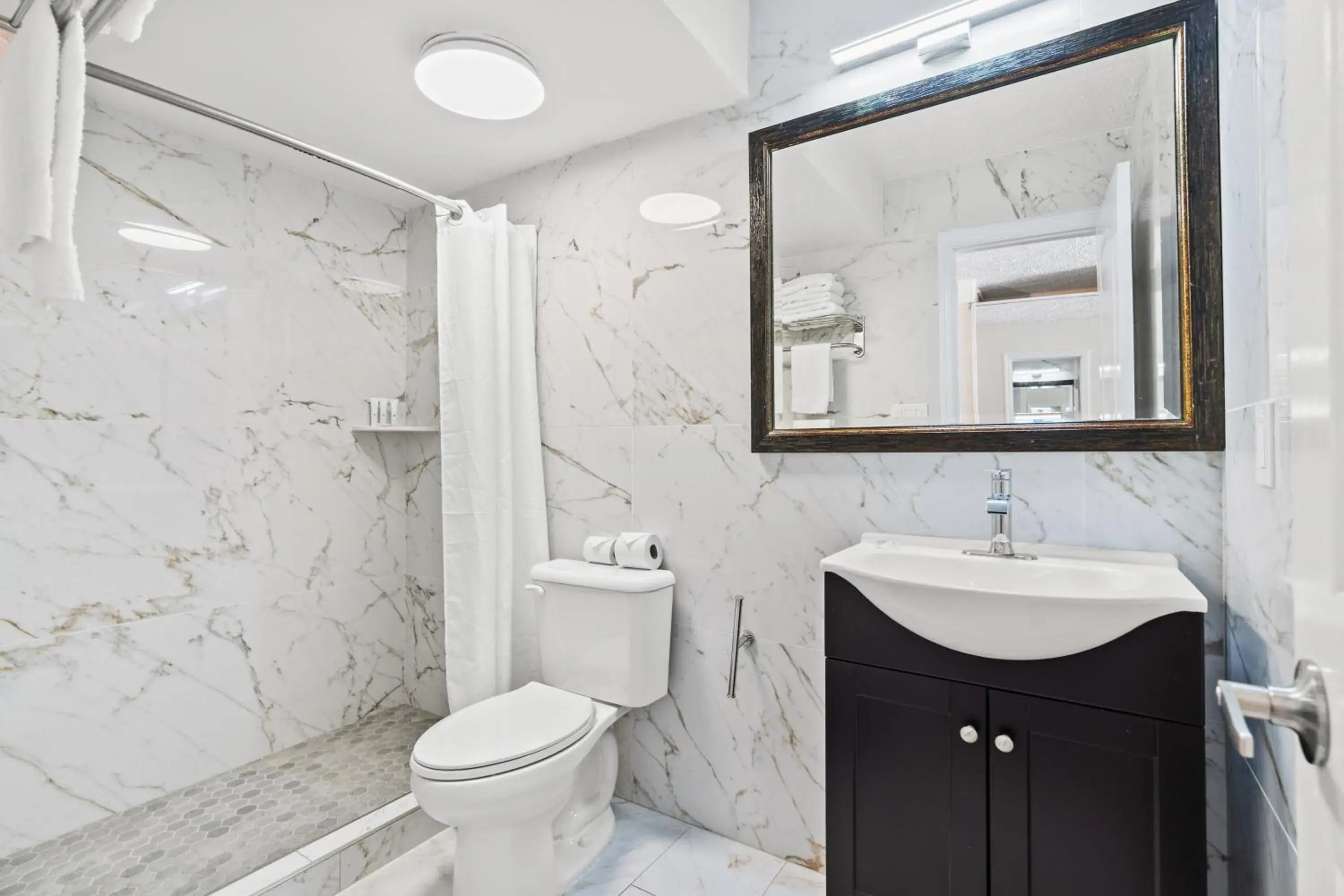 Bathroom in Ocean 5 Hotel Bathroom in Ocean 5 Hotel