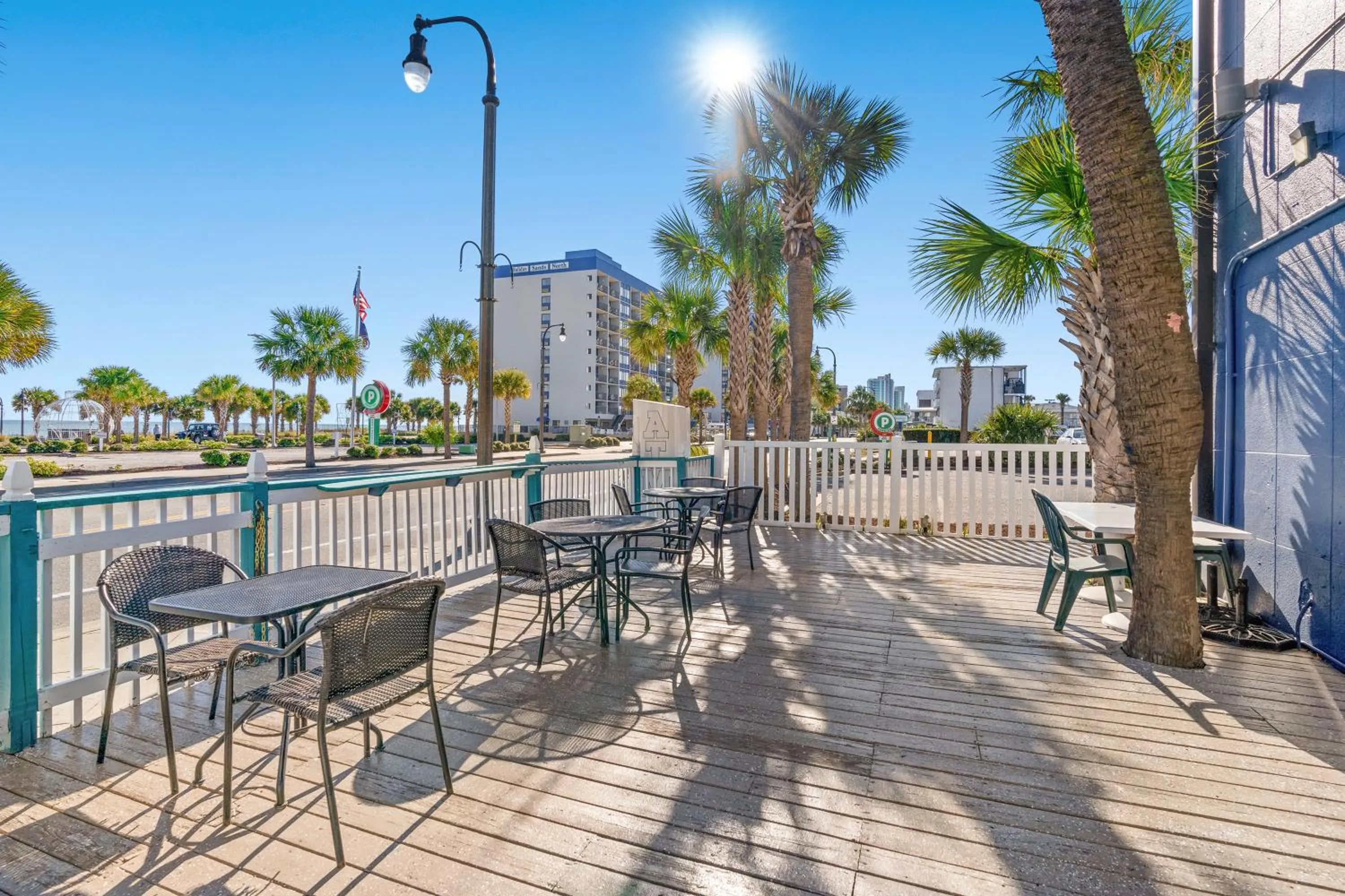 Dining area in Ocean 5 Hotel