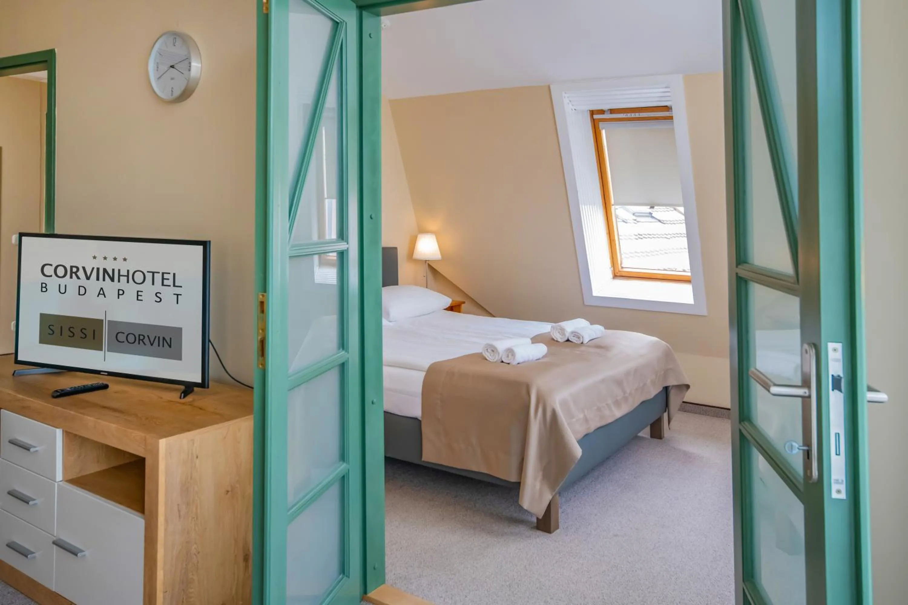 Photo of the whole room, Bed in Corvin Hotel Budapest Corvin Wing