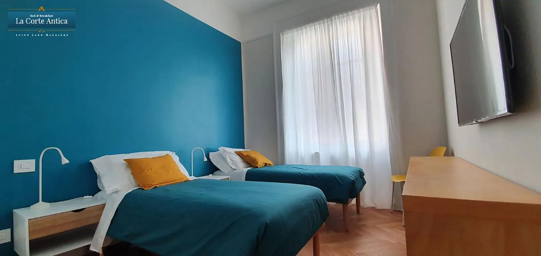 Bed in B&B La Corte Antica - Luino Lago Maggiore