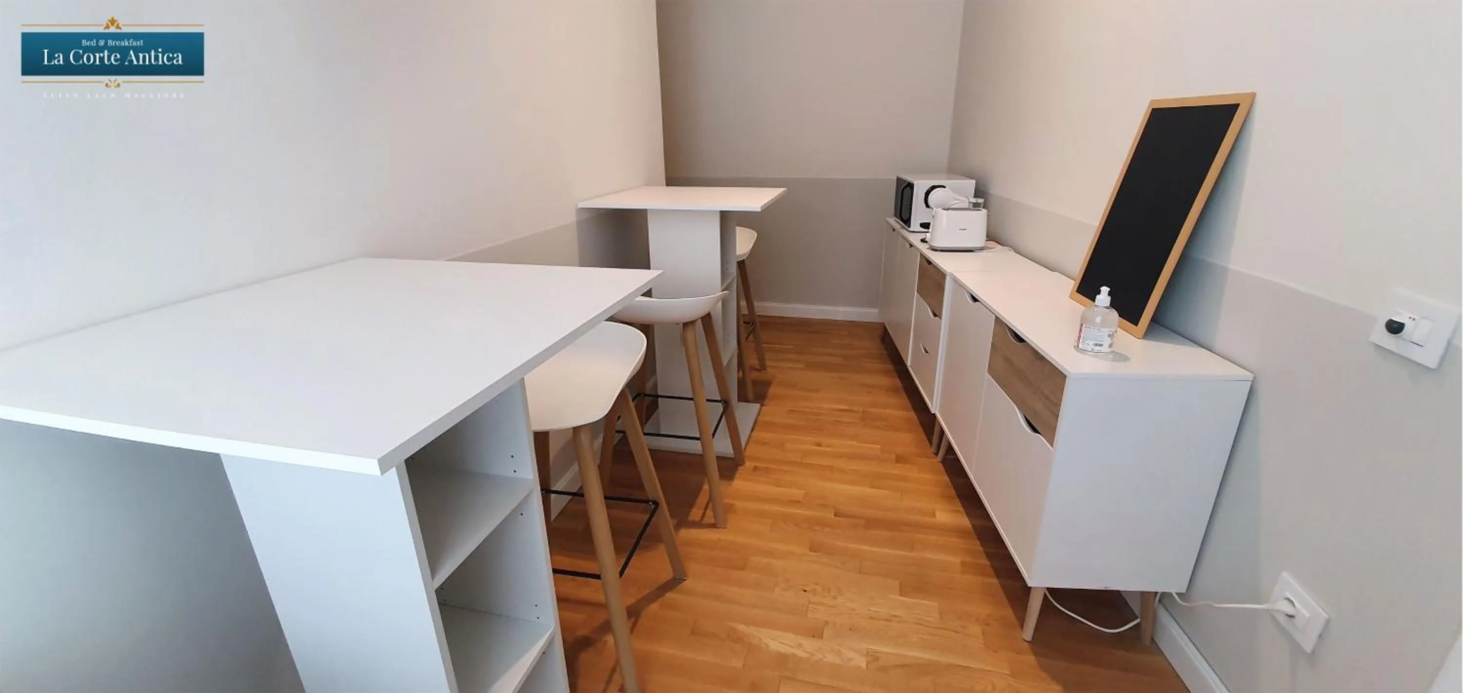 Kitchen or kitchenette in B&B La Corte Antica - Luino Lago Maggiore