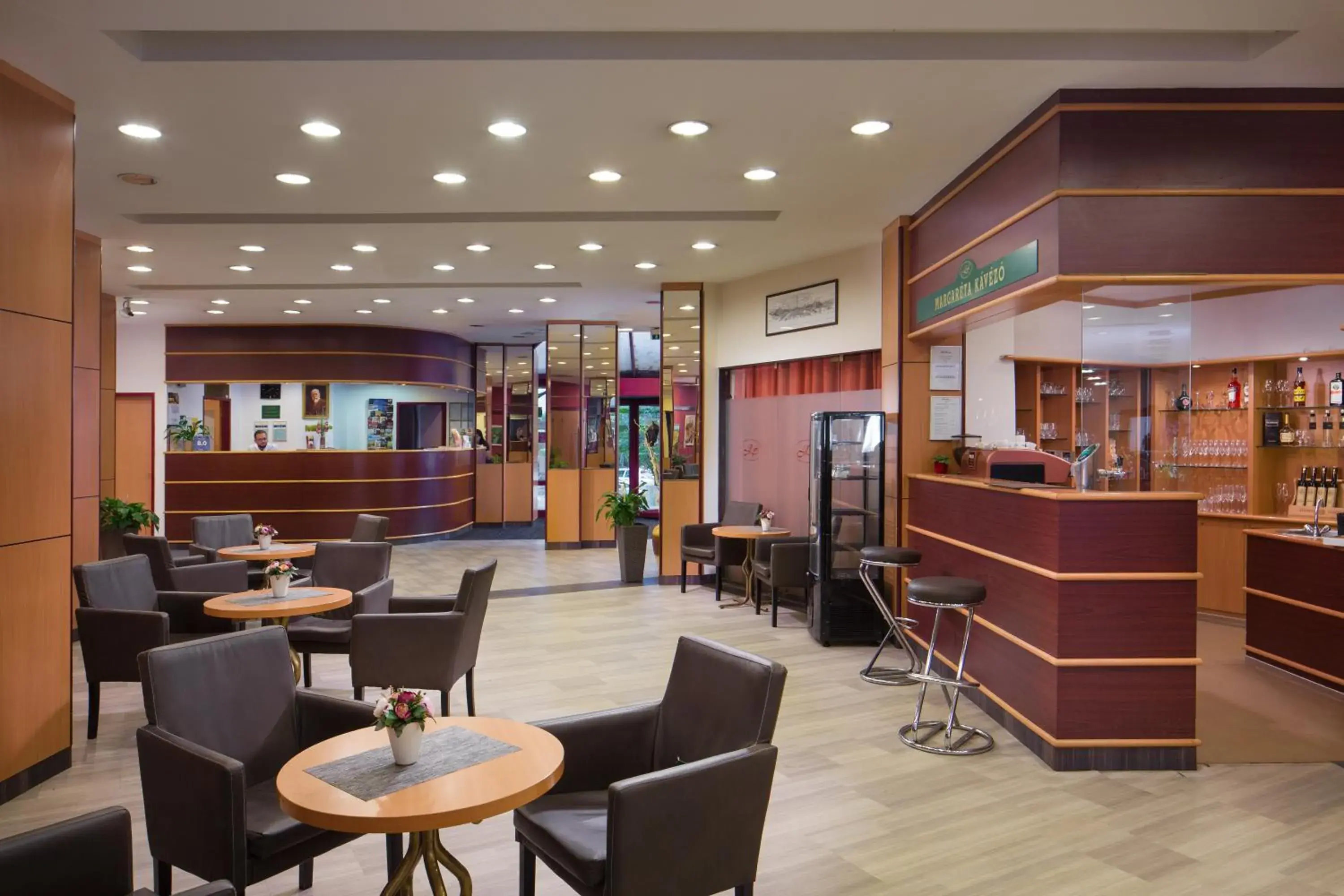 Lounge or bar in Benczur Hotel Lounge or bar in Benczur Hotel