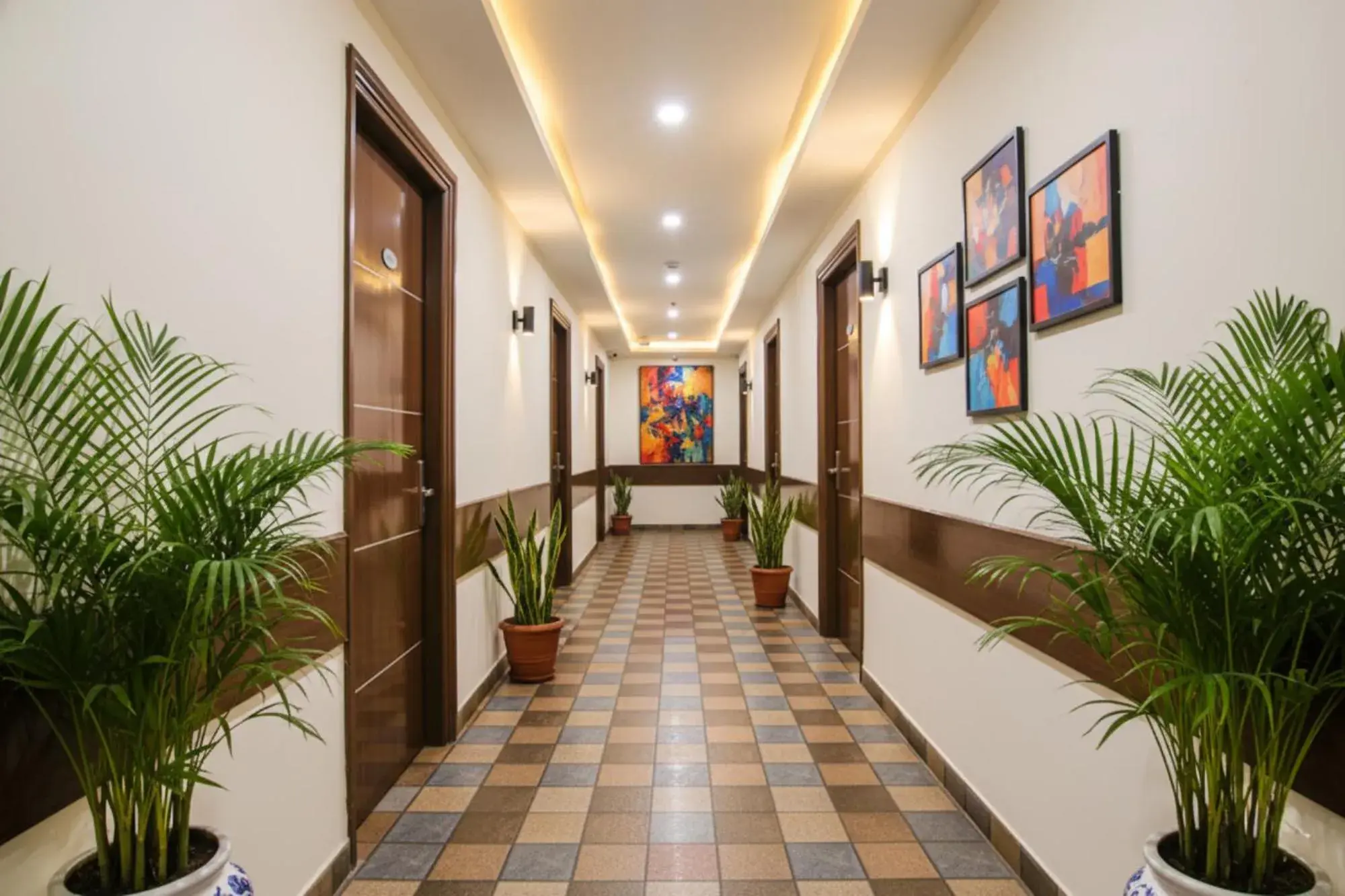 Lobby or reception in FabHotel Lime Wood Lobby or reception in FabHotel Lime Wood