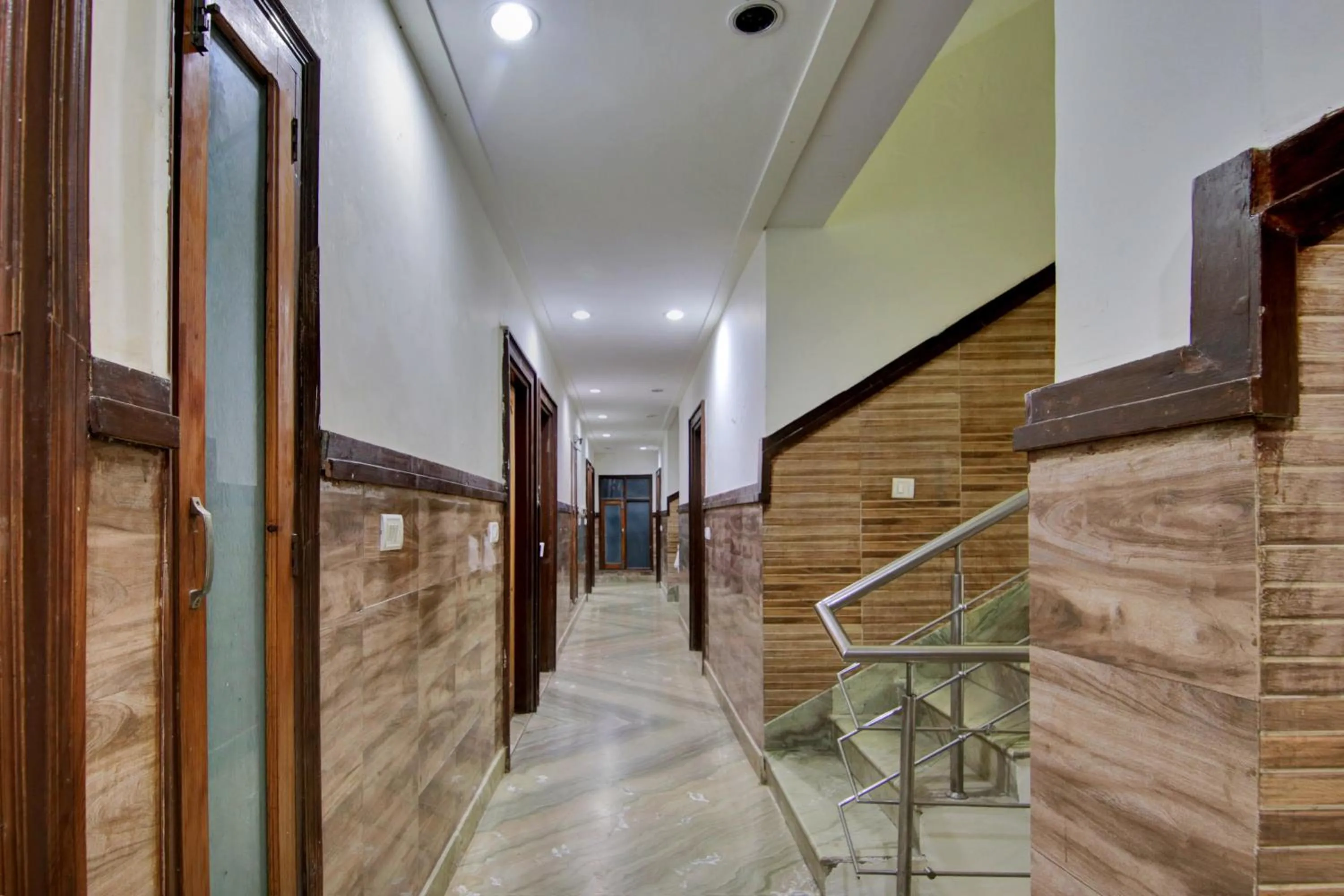 Lobby or reception in Collection O The Shree Dhar Niwas