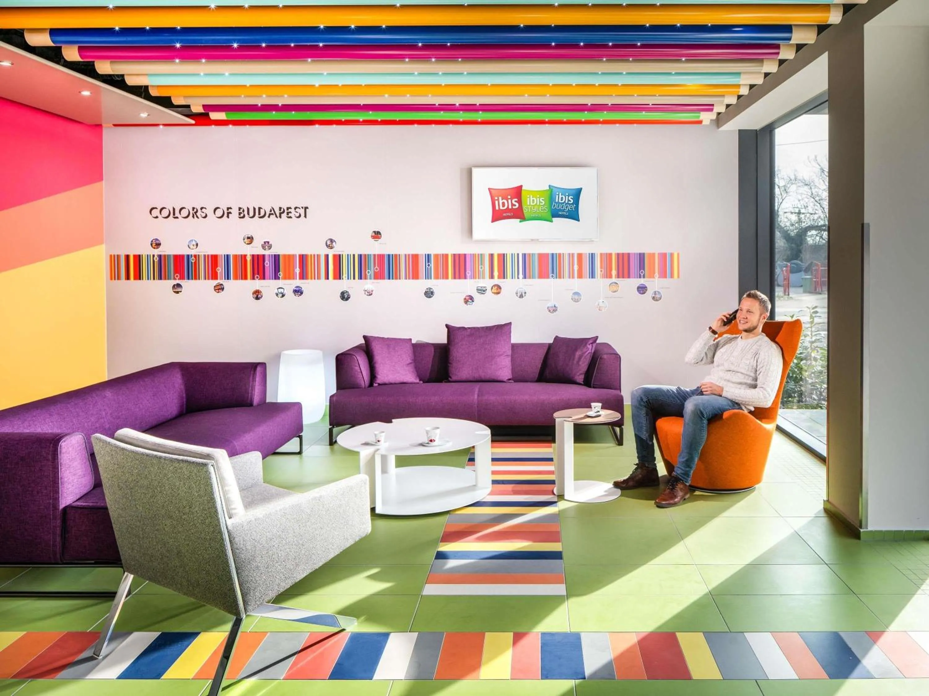 Lounge or bar in ibis Styles Budapest Citywest