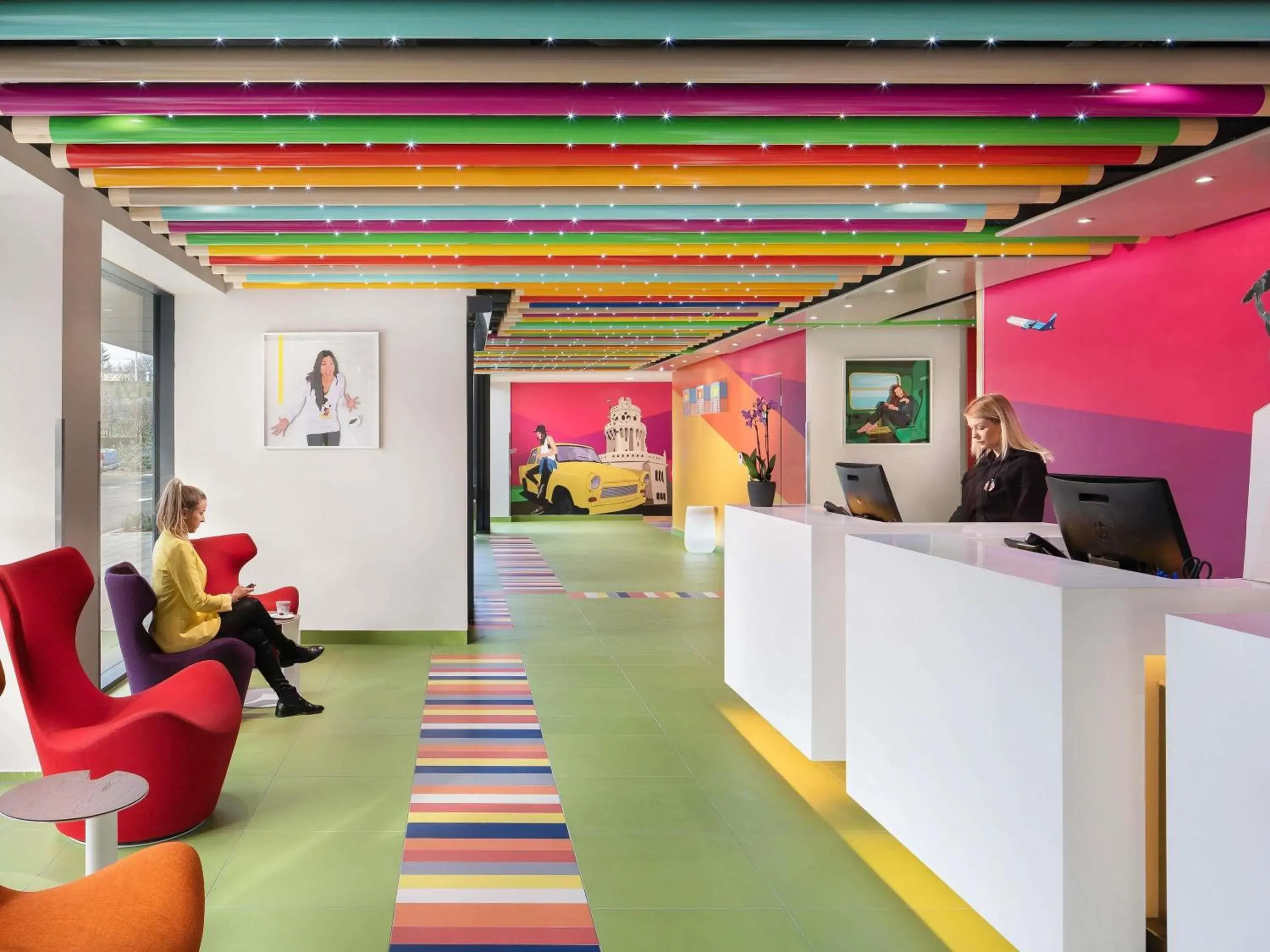 Lounge or bar in ibis Styles Budapest Citywest Lounge or bar in ibis Styles Budapest Citywest