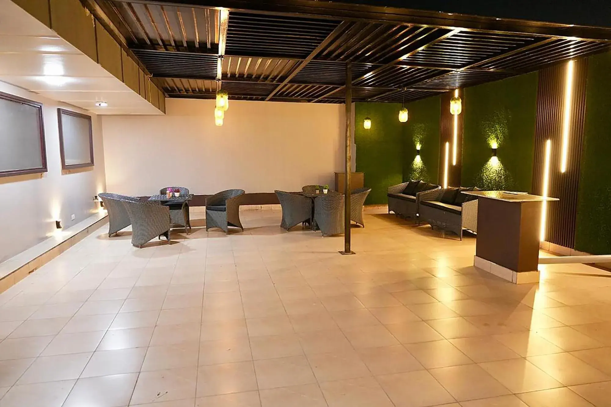 Restaurant/places to eat in FabHotel Kirti Nagar Restaurant/places to eat in FabHotel Kirti Nagar