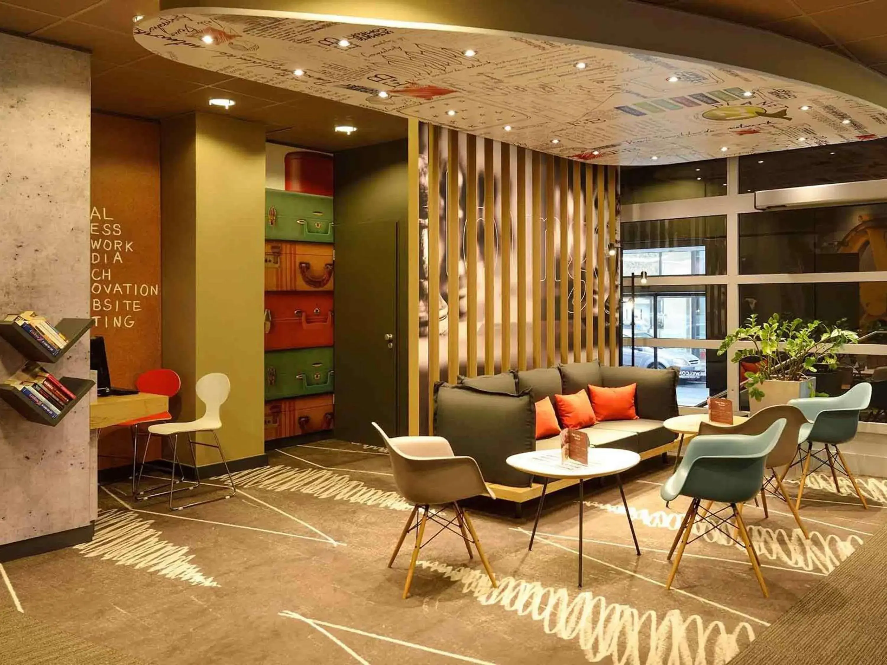 Property building in Ibis Budapest City Property building in Ibis Budapest City