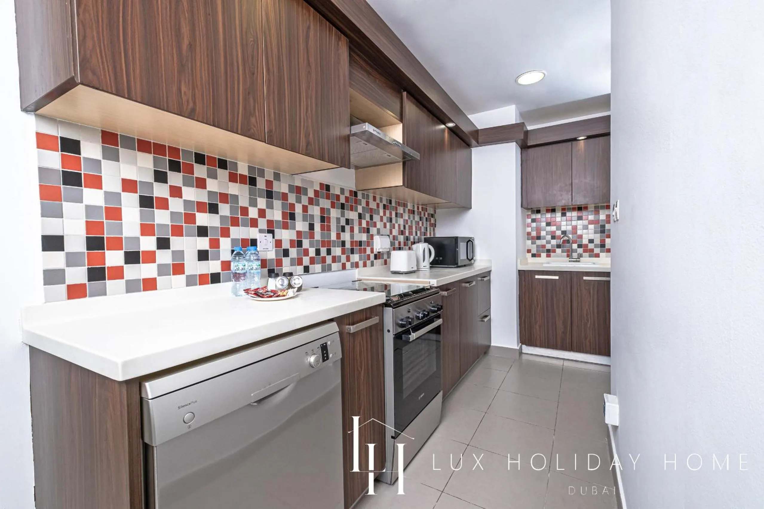 Kitchen or kitchenette in LUX Opulent Island Suite 6 Burj View