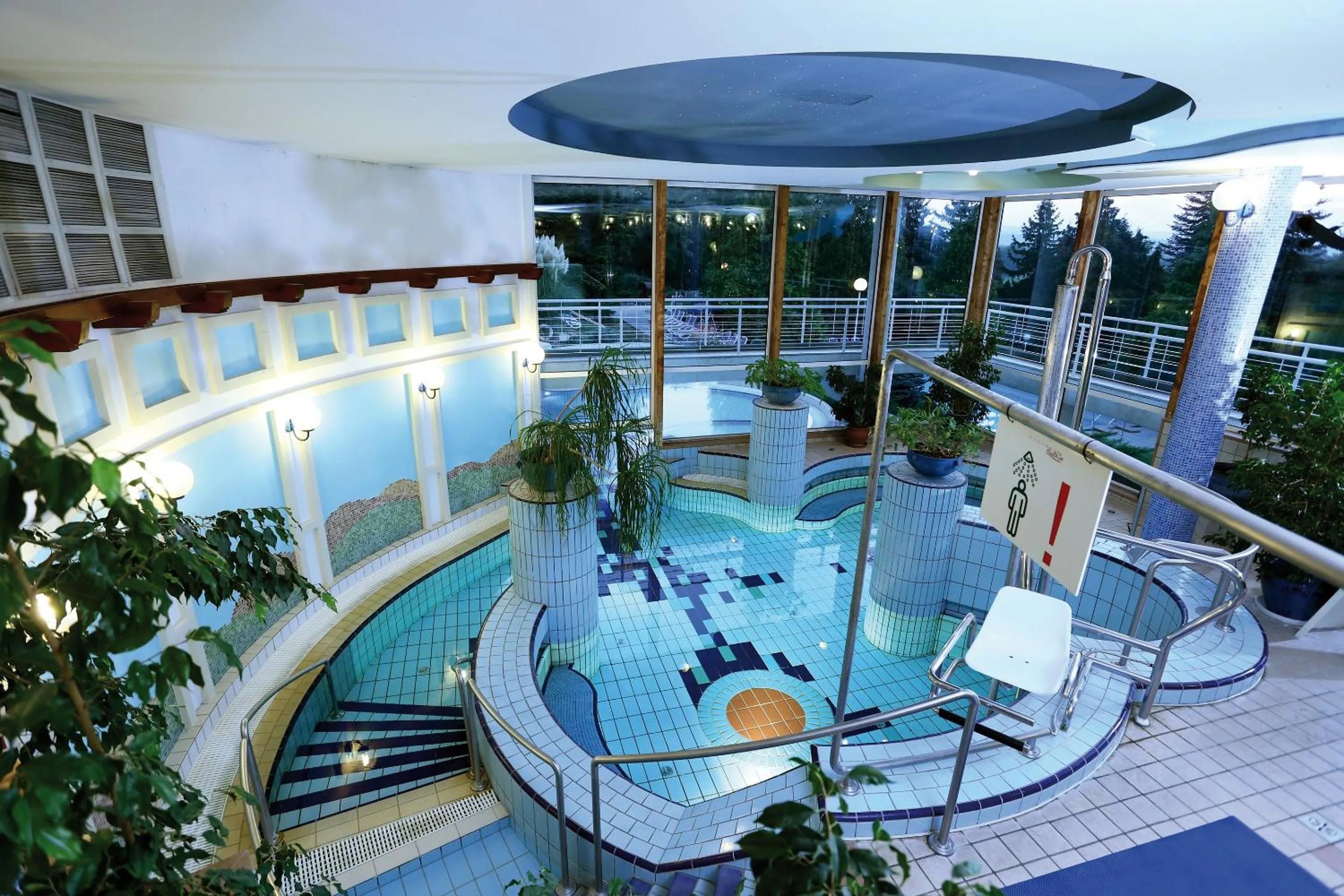 Swimming pool in Ensana Thermal Aqua