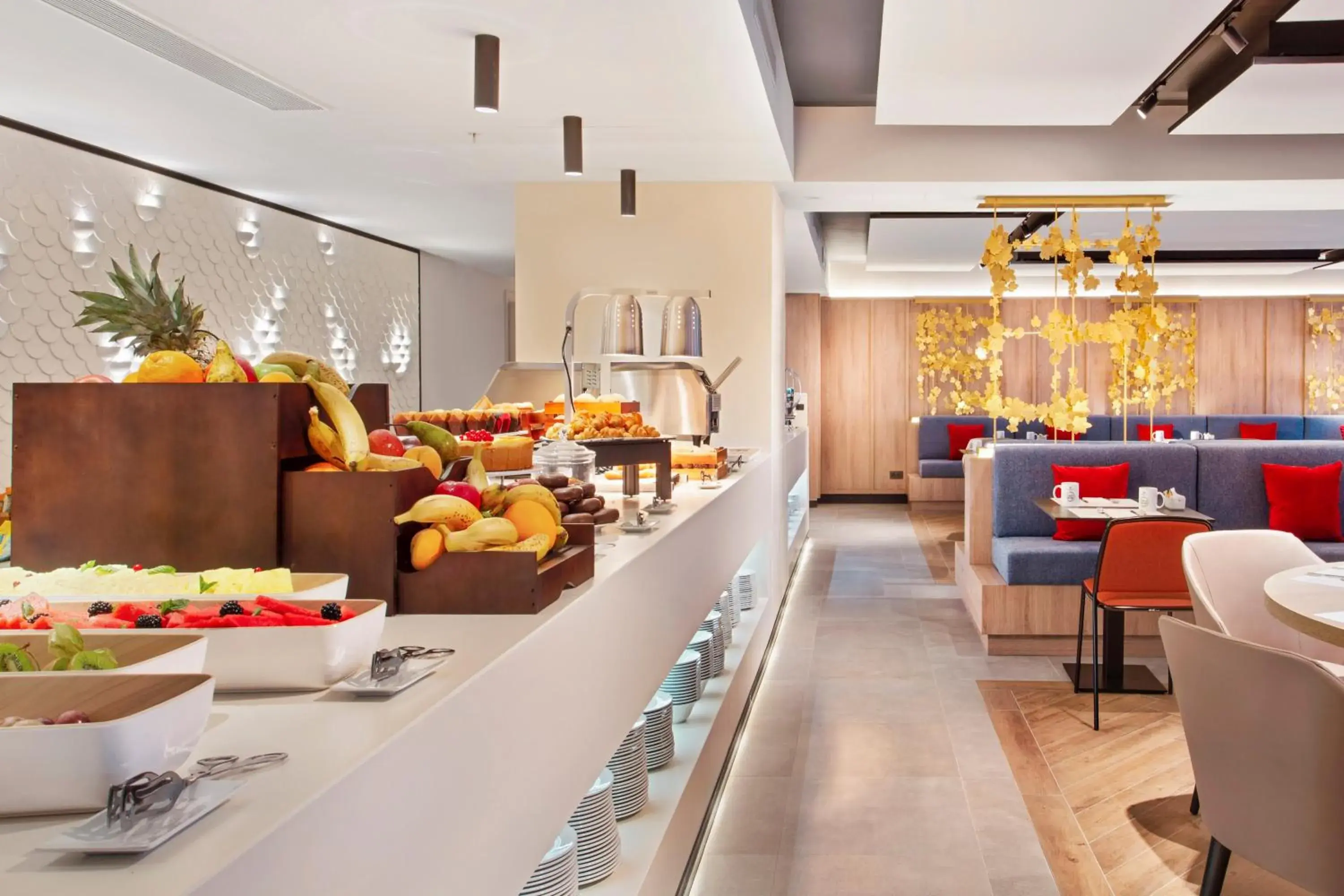 Buffet breakfast in Eurostars Guadalquivir Buffet breakfast in Eurostars Guadalquivir