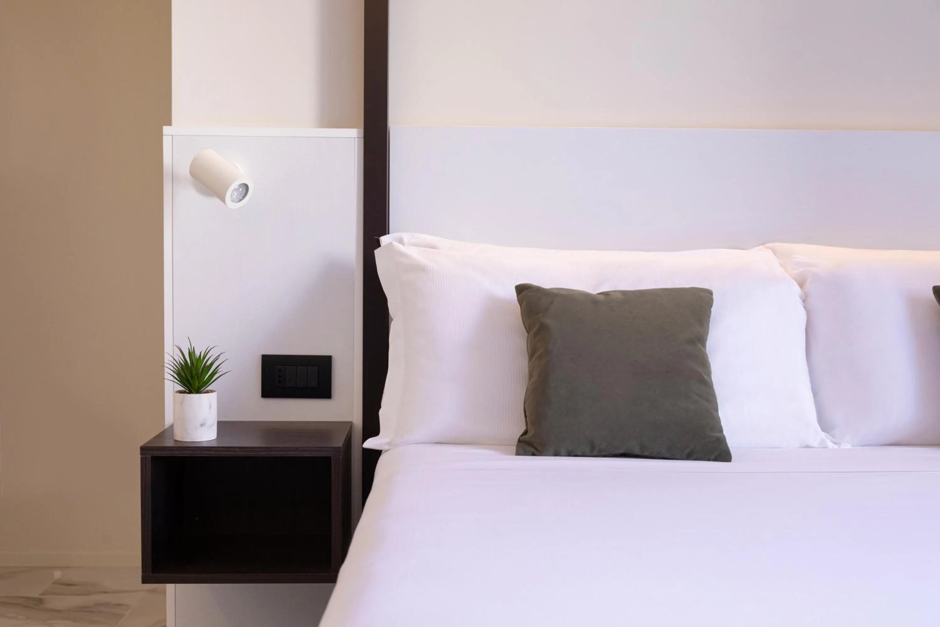 Bedroom, Bed in Pietra Bianca Hotel