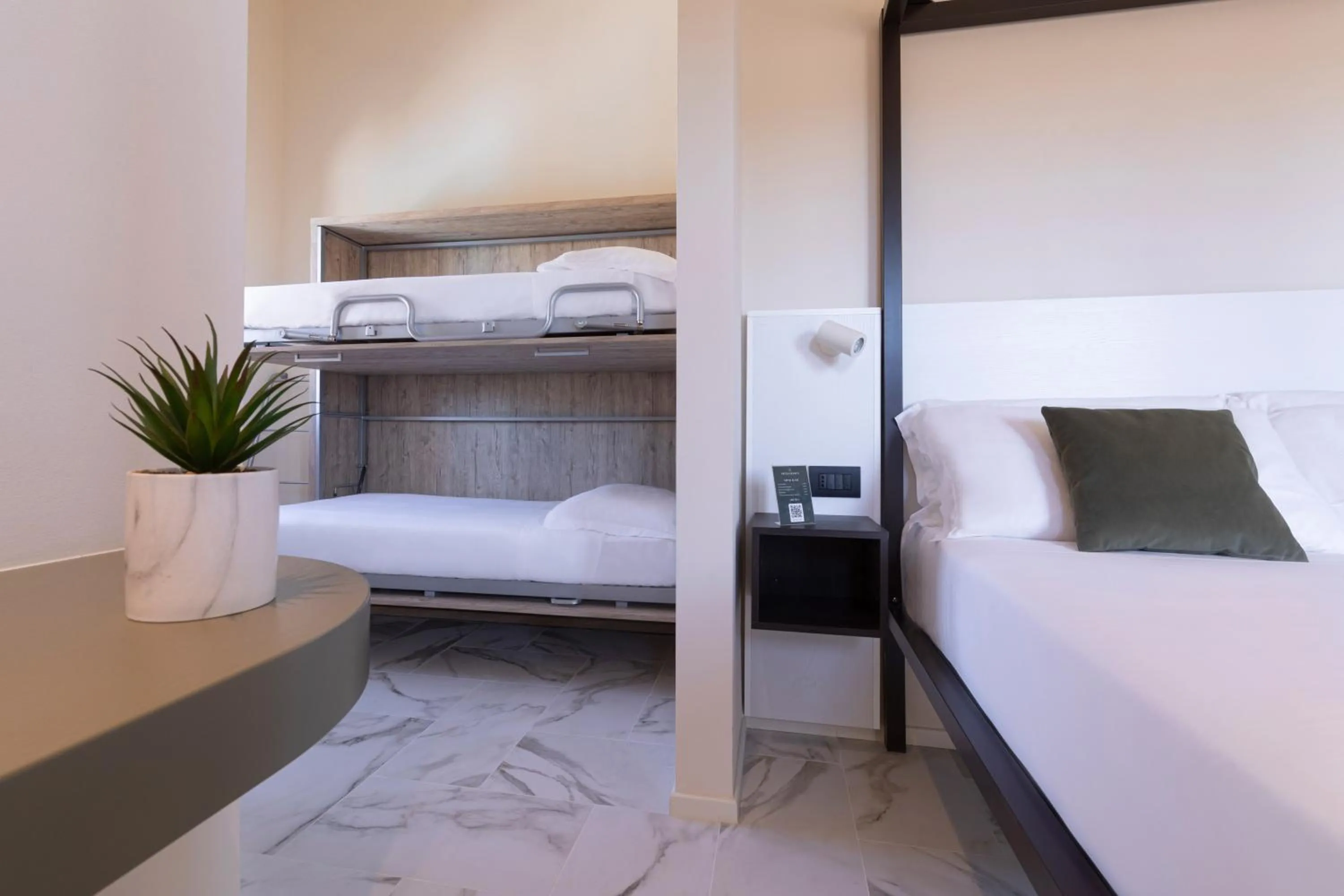 bunk bed, Bed in Pietra Bianca Hotel