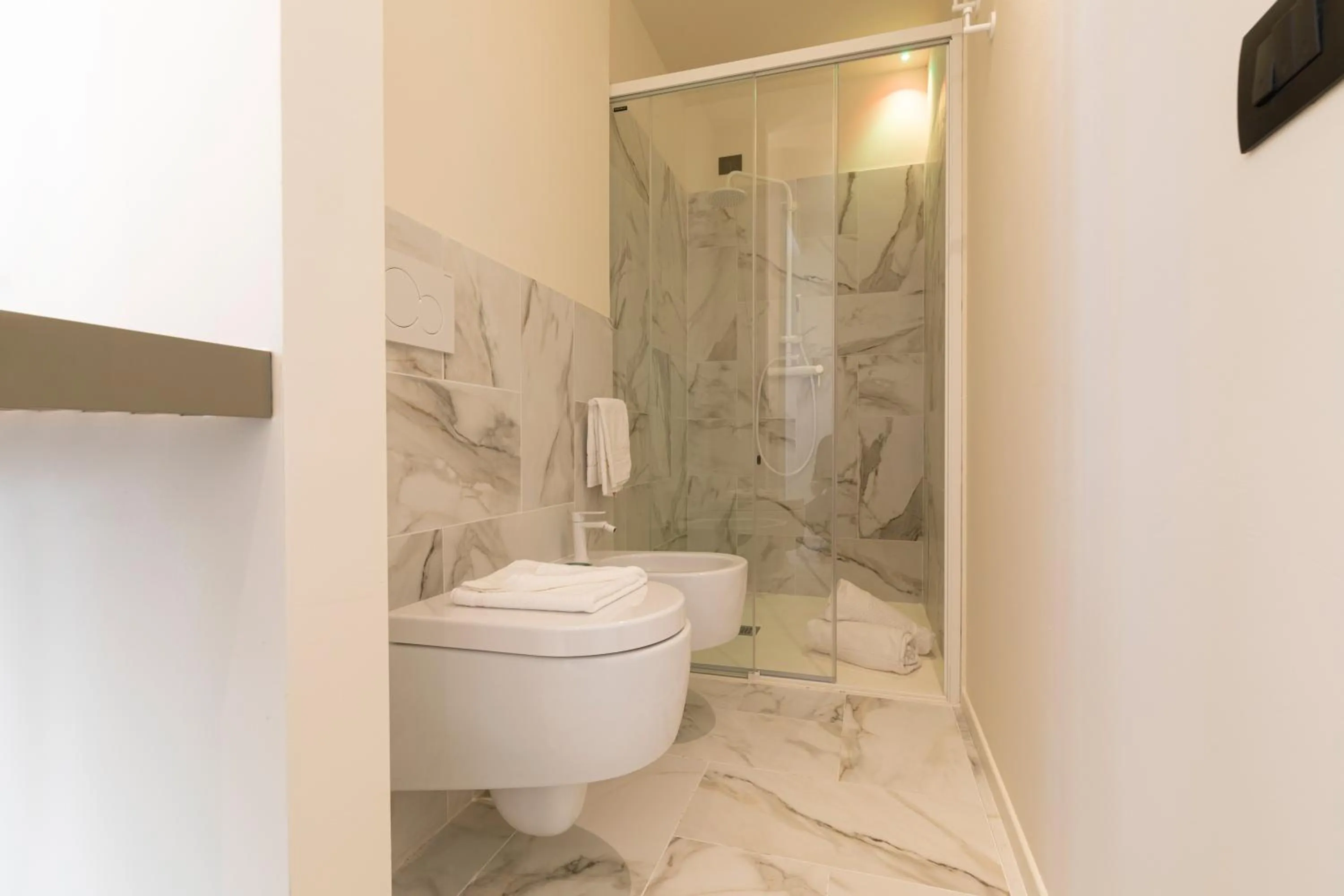 Bathroom in Pietra Bianca Hotel