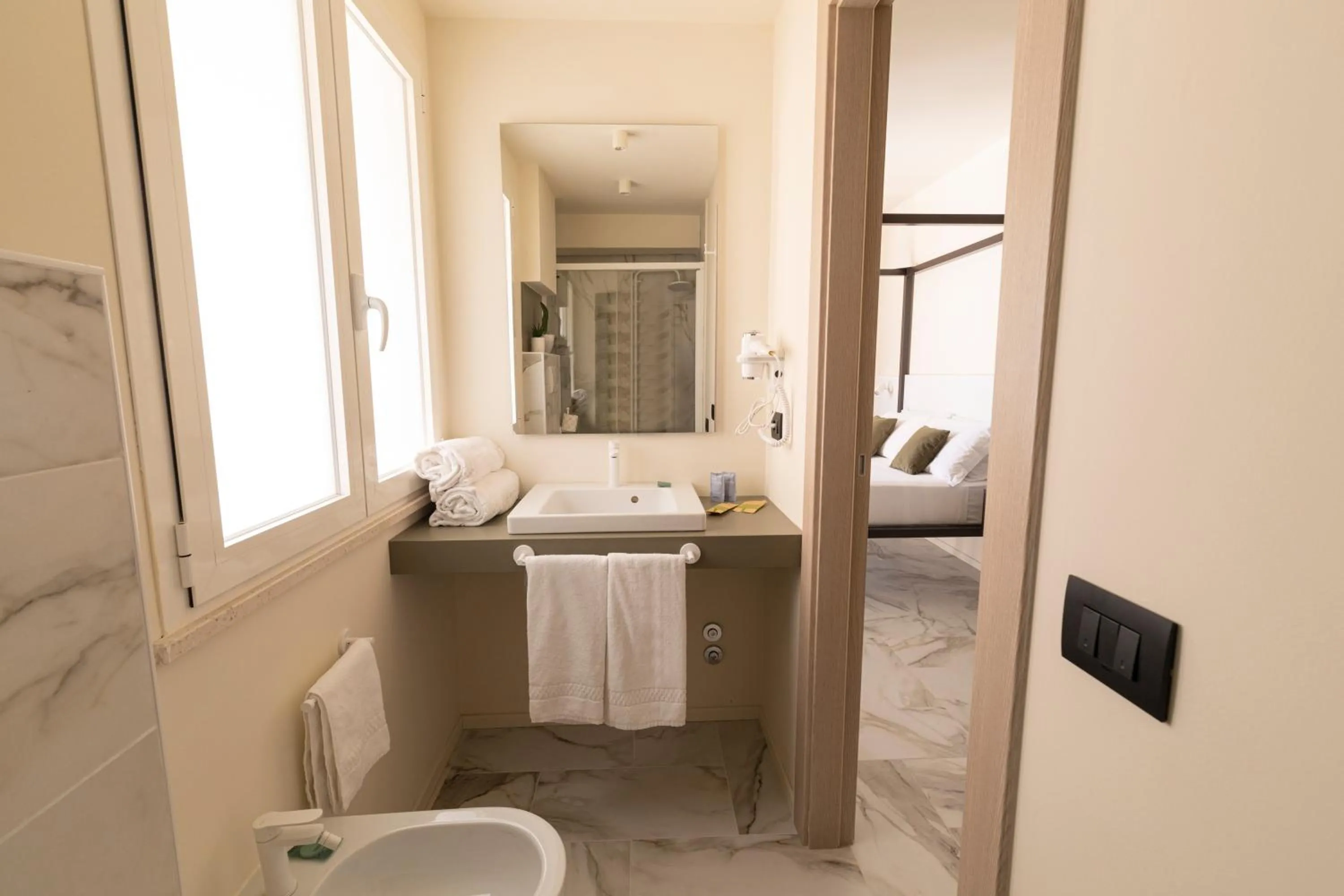 Bathroom in Pietra Bianca Hotel