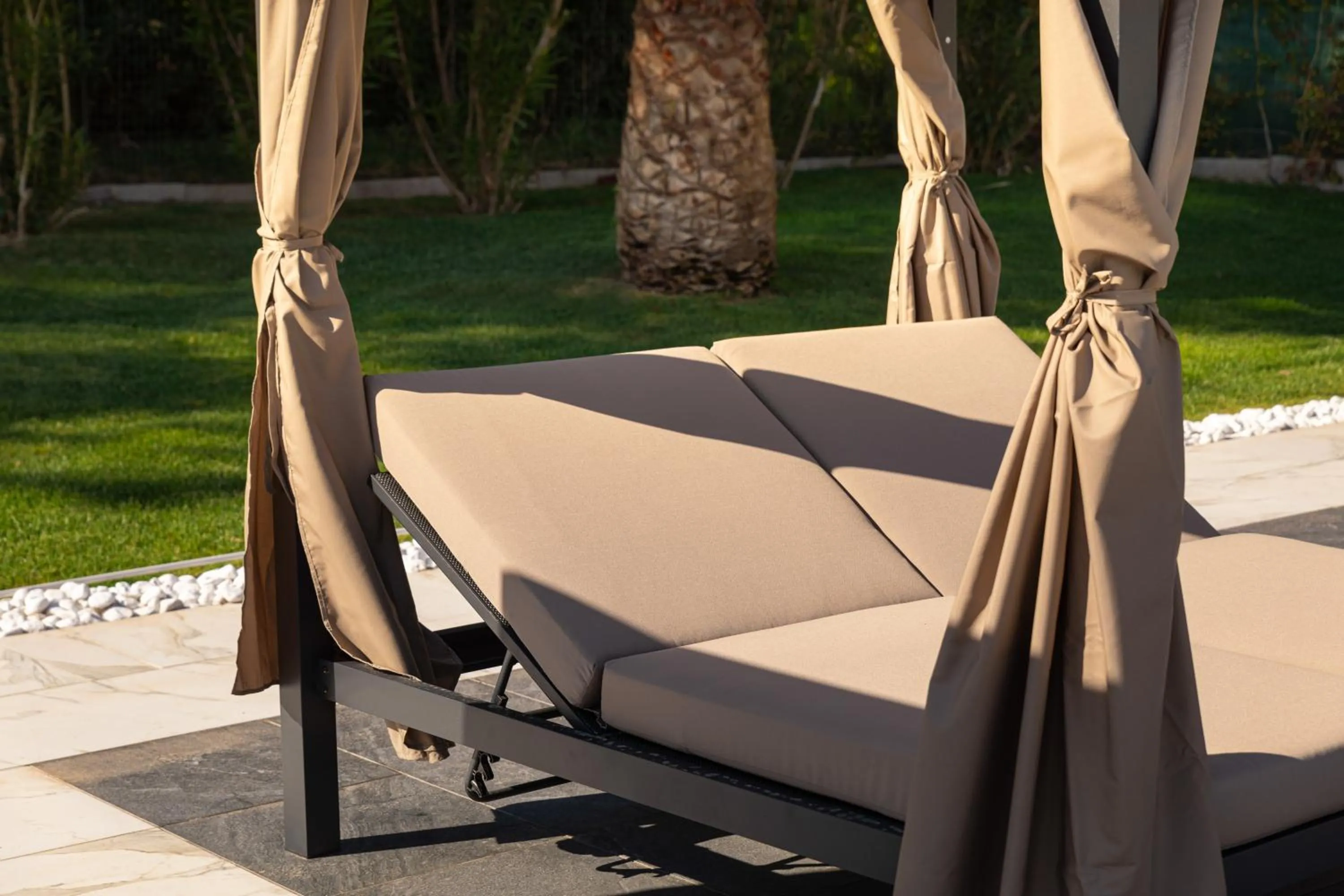 Property building in Pietra Bianca Hotel
