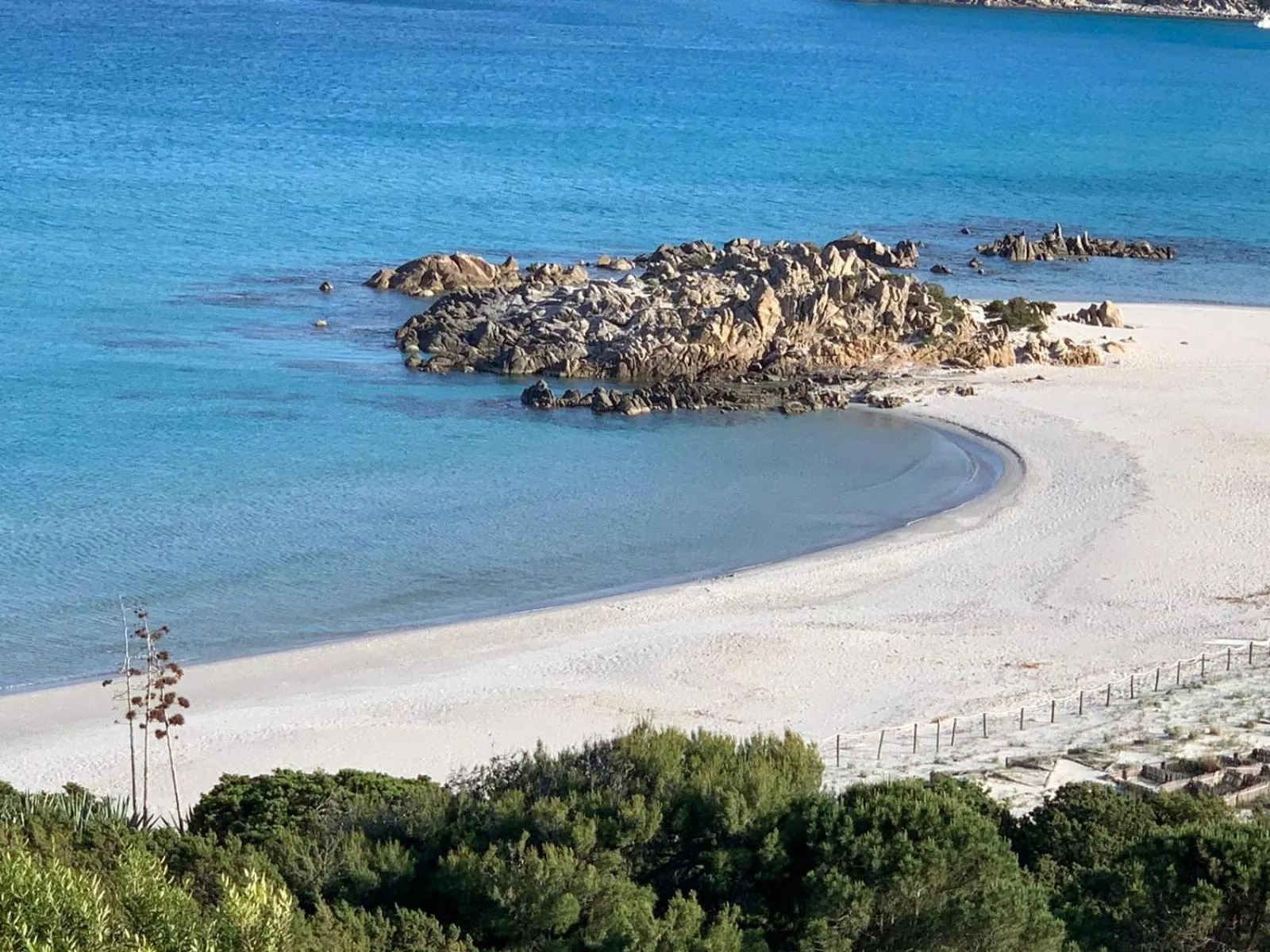 Beach in B&B Bentu de Mari