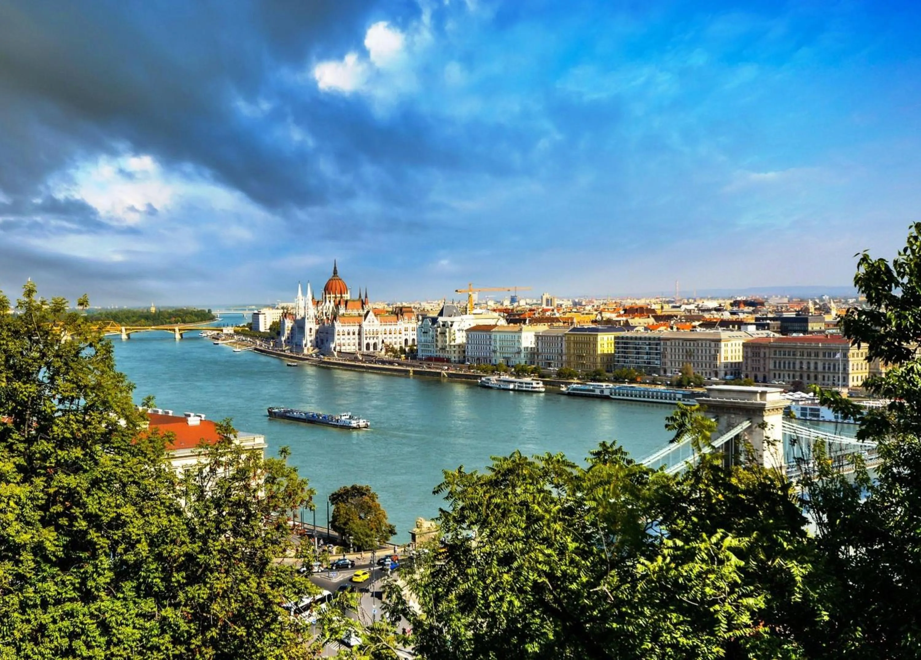 Natural landscape in Verdi Budapest Aquincum