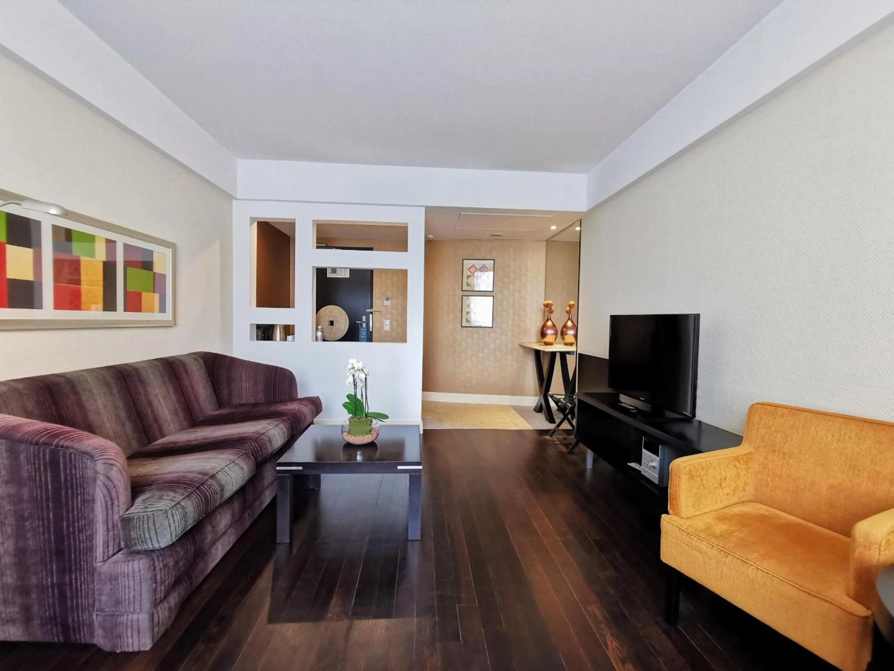 Photo of the whole room in Verdi Budapest Aquincum