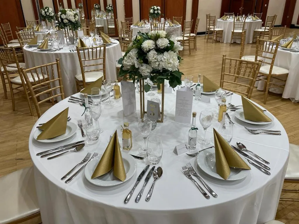 wedding in Verdi Budapest Aquincum