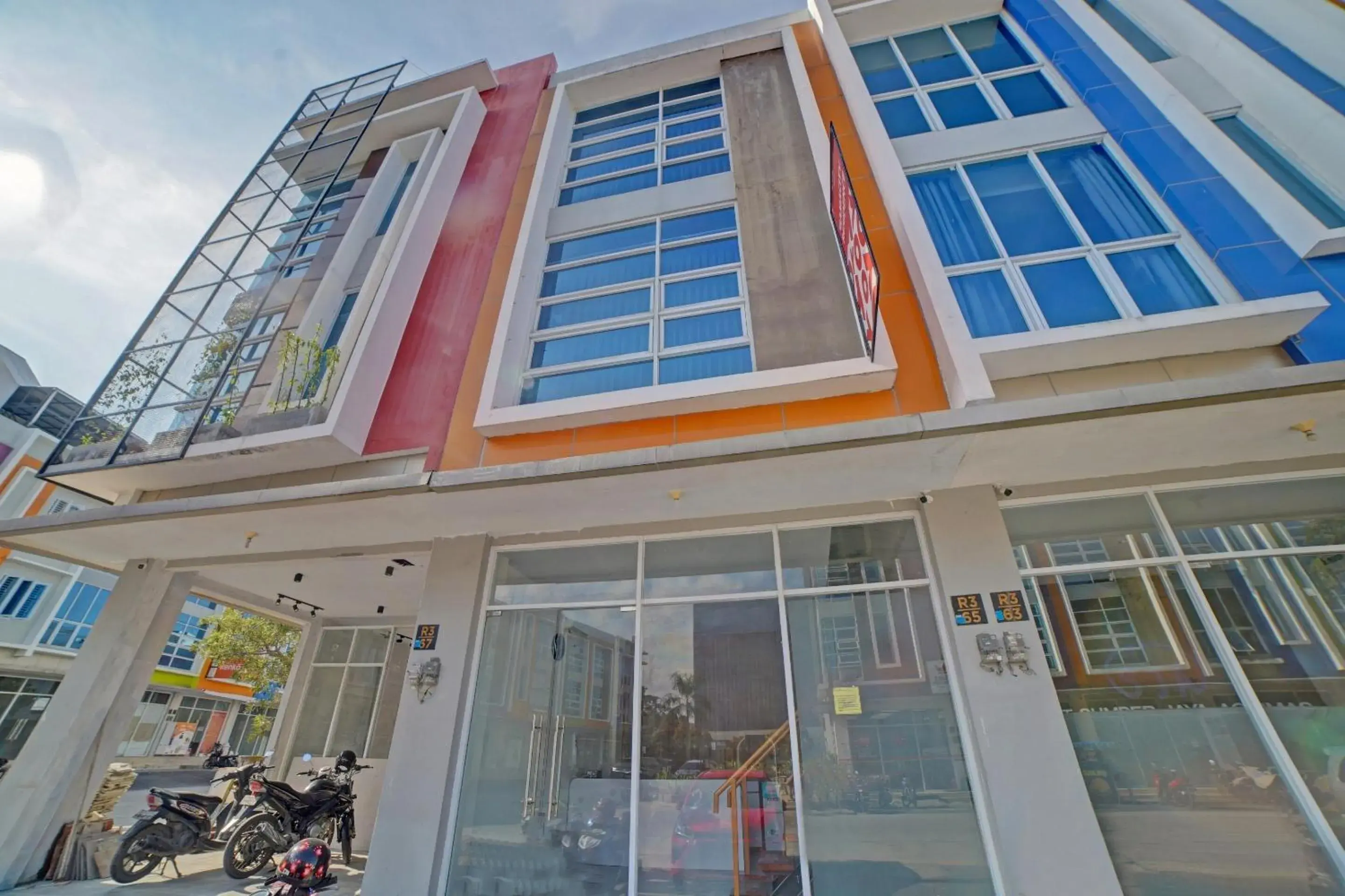 Facade/entrance in Hotel O Gamacity Residence Facade/entrance in Hotel O Gamacity Residence