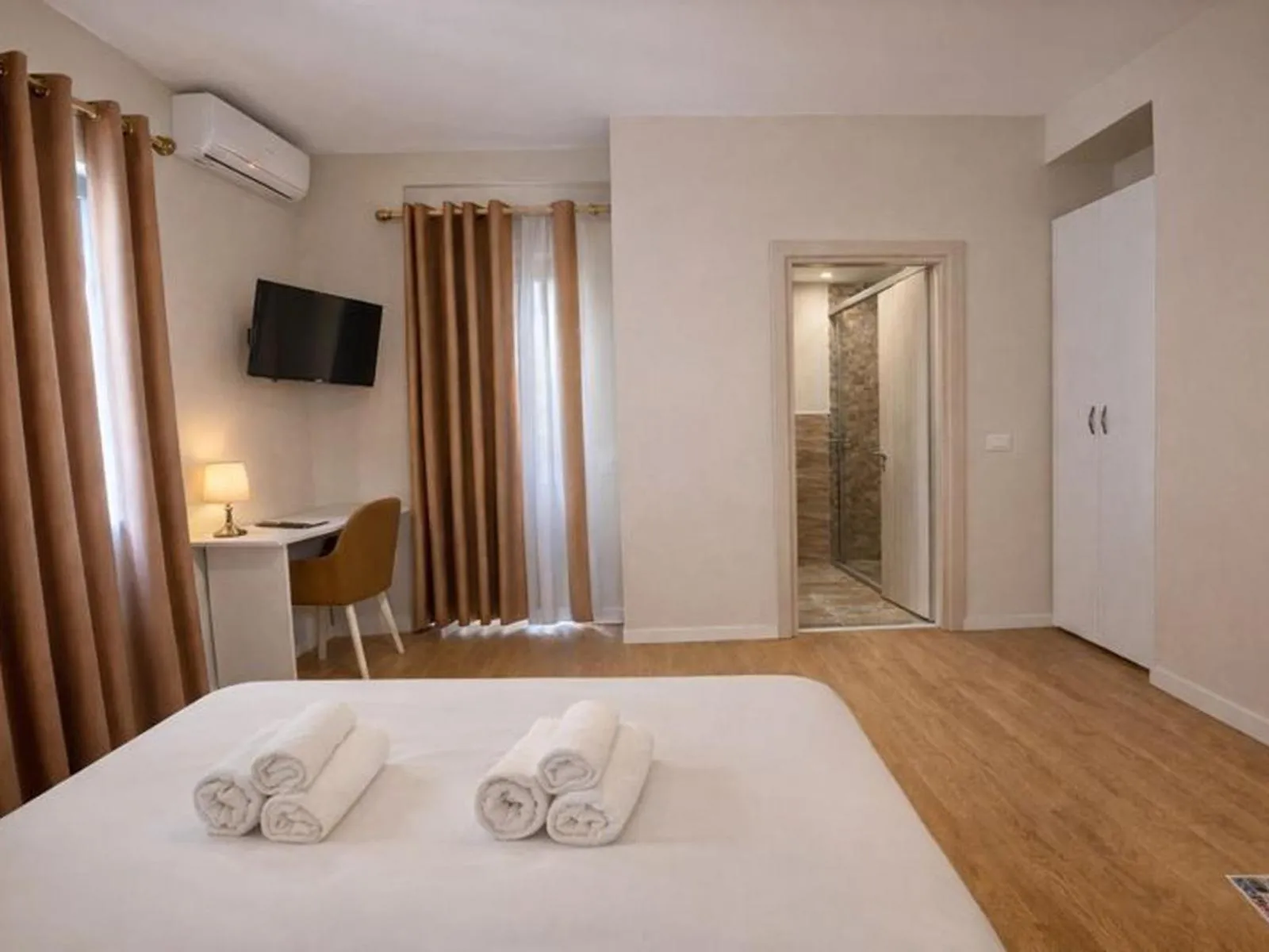 Photo of the whole room, Bed in Hotel Globo