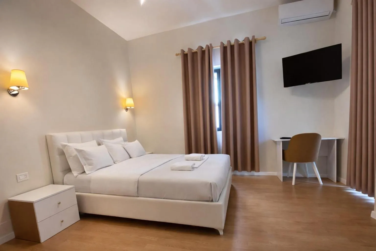Bed in Hotel Globo