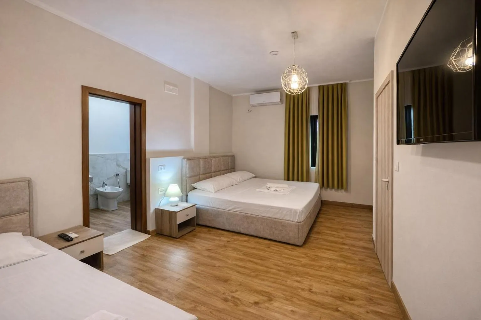 Bed in Hotel Globo