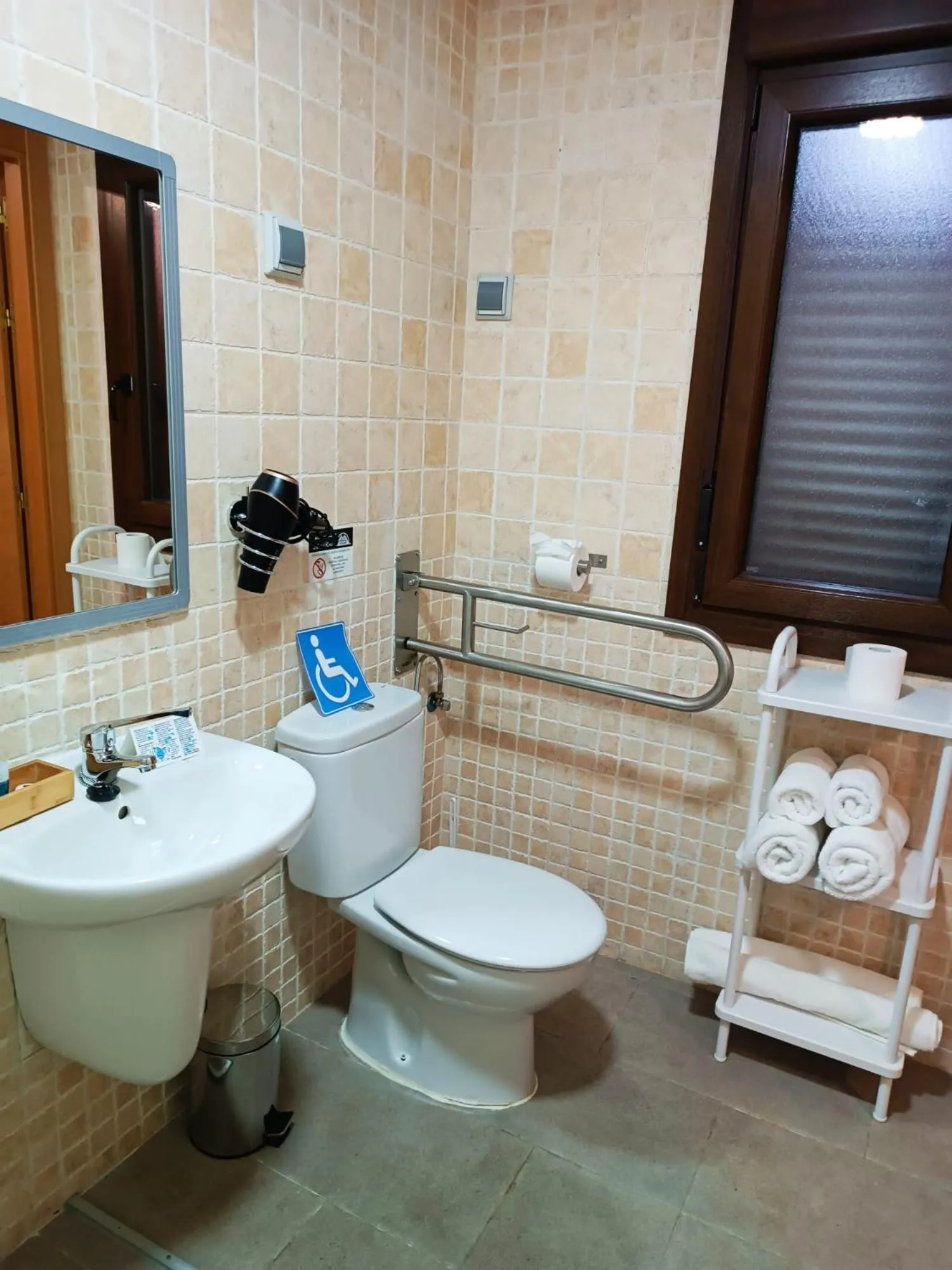 Bathroom in Hotel Alma Rosa