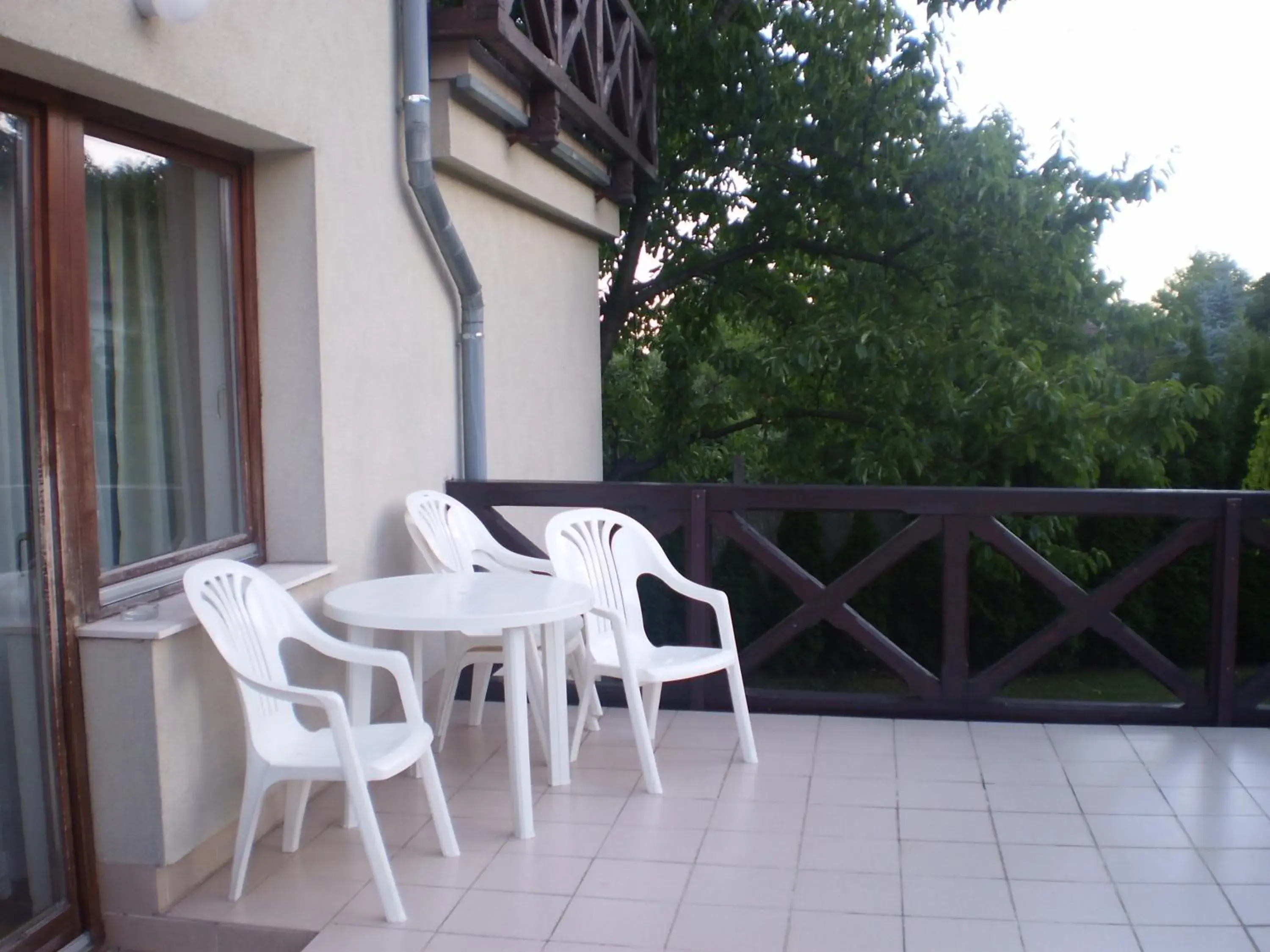 Patio, Balcony/Terrace in HELIOS Hotel Apartments