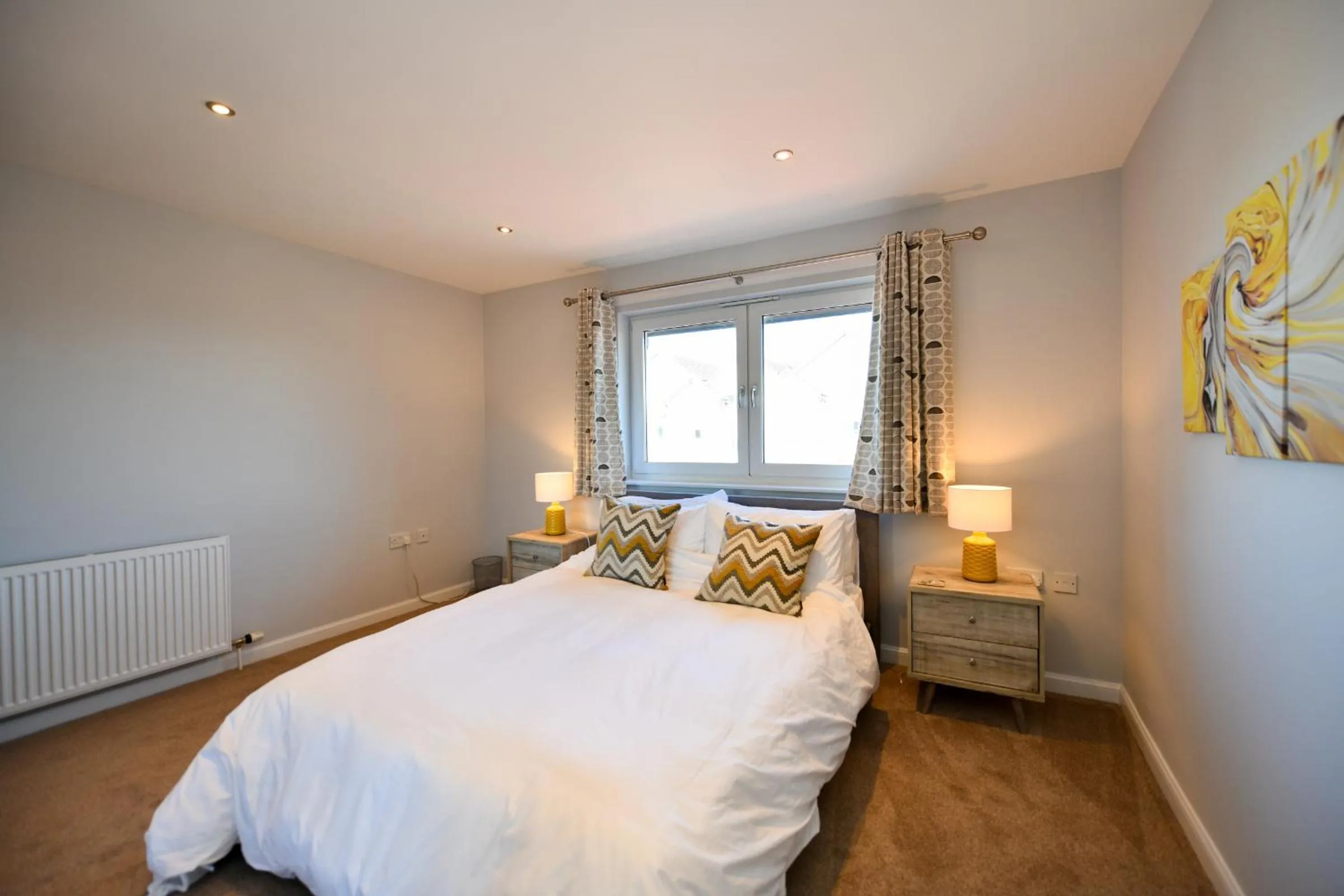 Bedroom, Bed in Troon Executive Apartment