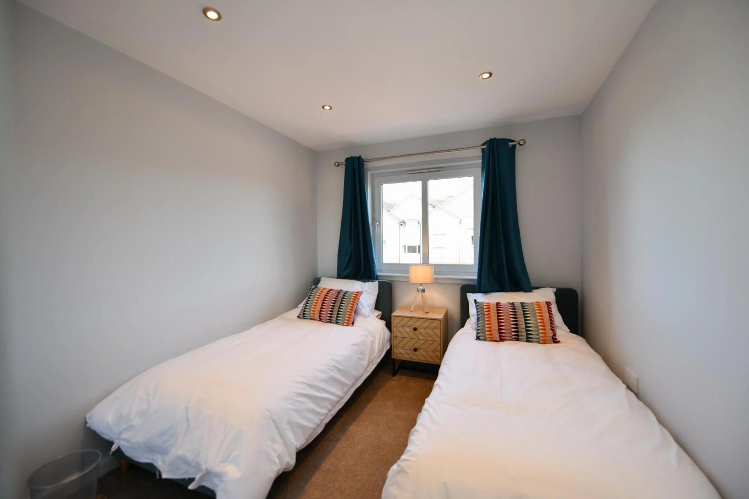 Bedroom, Bed in Troon Executive Apartment