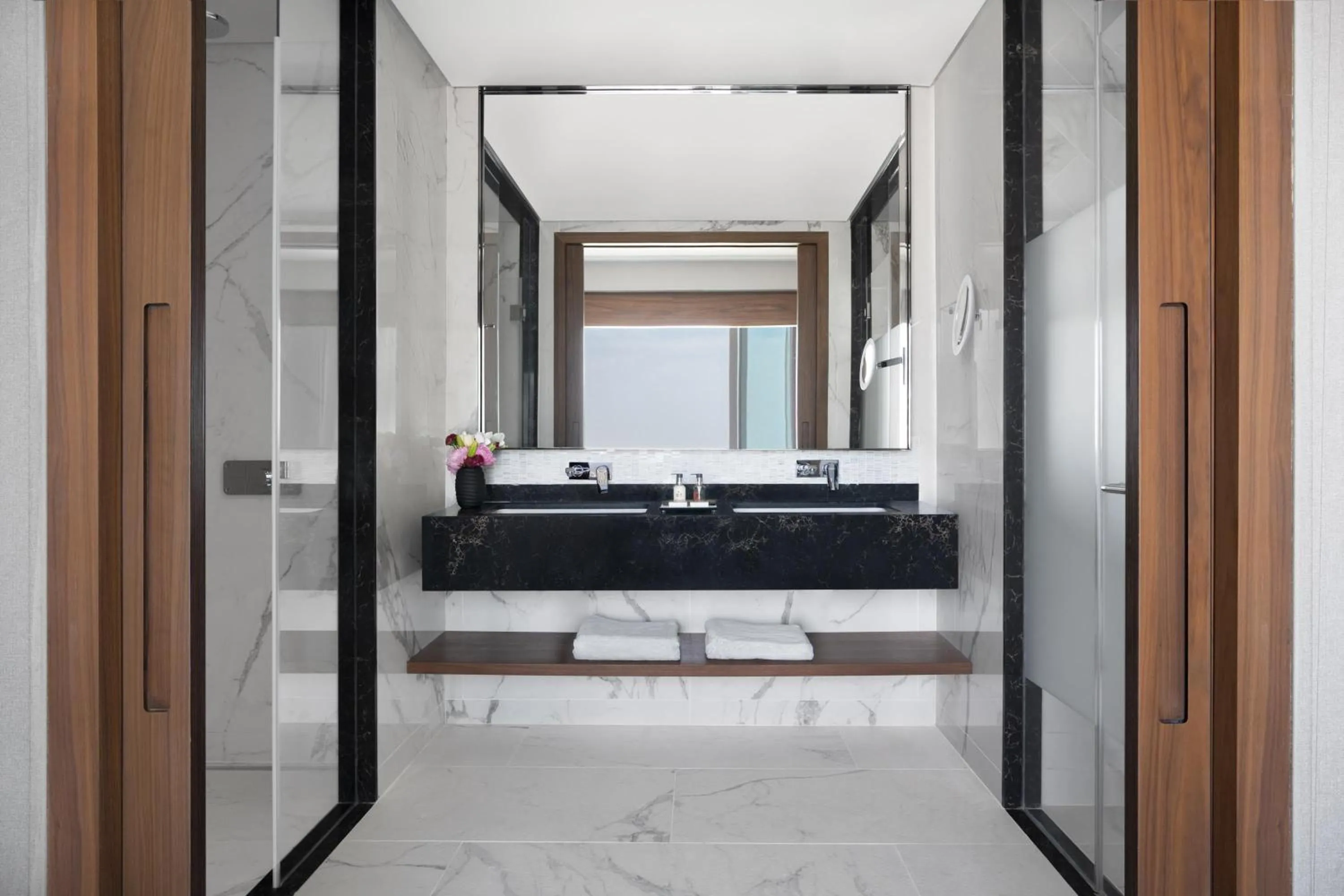 Bedroom in The David Kempinski Tel Aviv