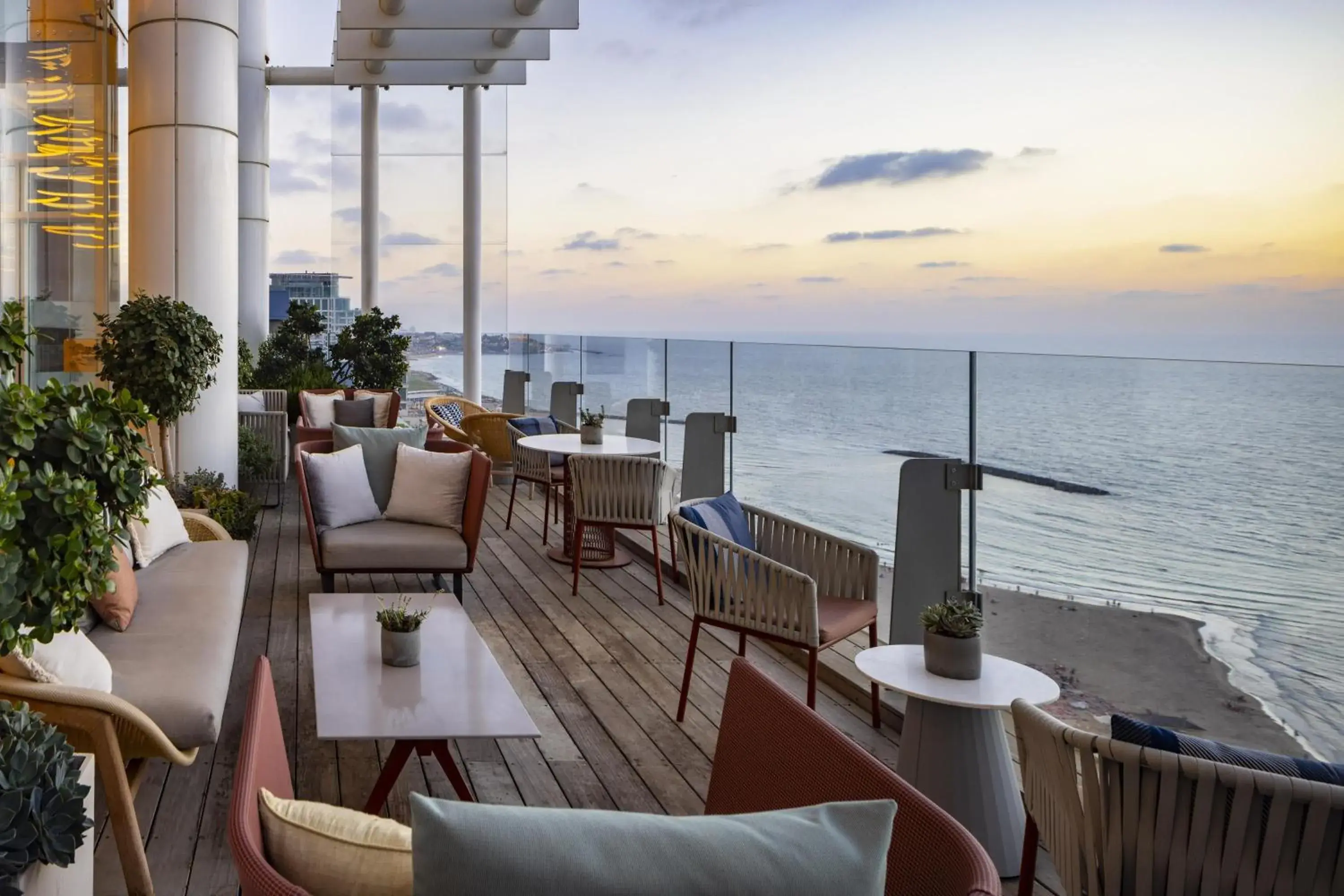 Lounge or bar in The David Kempinski Tel Aviv Lounge or bar in The David Kempinski Tel Aviv