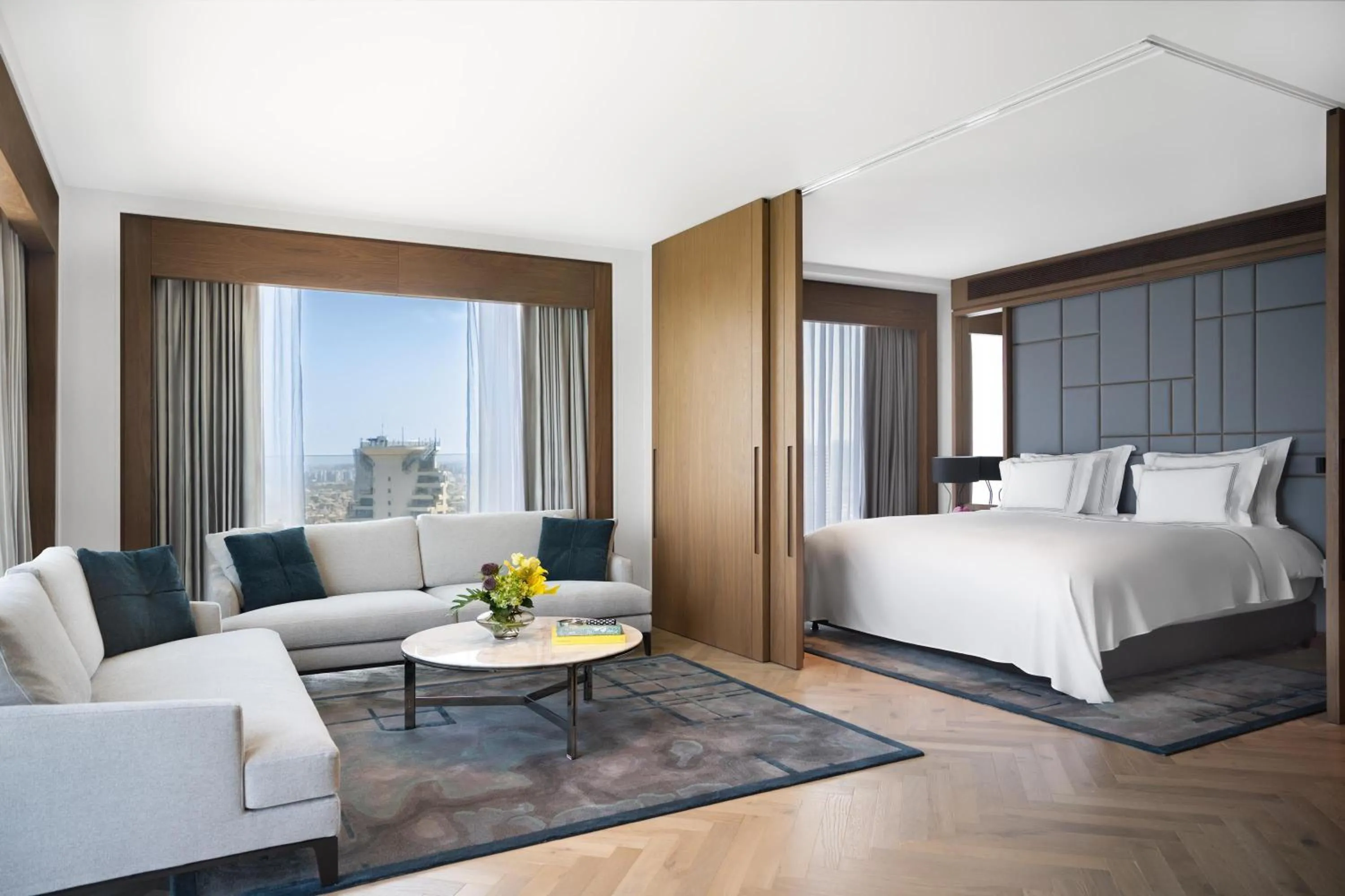 Photo of the whole room, Bed in The David Kempinski Tel Aviv