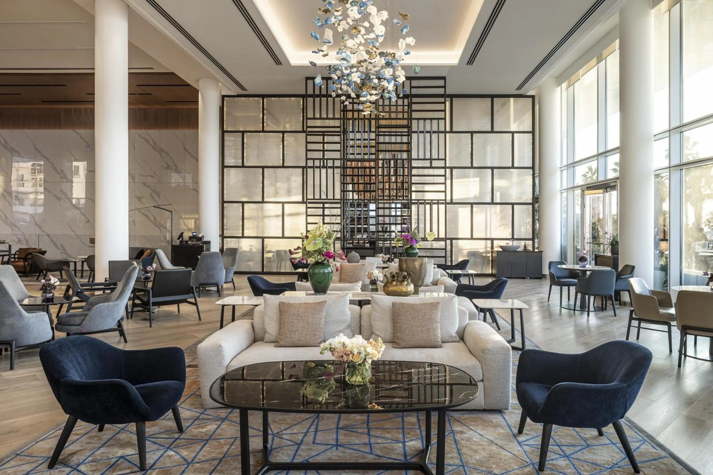 Lounge or bar in The David Kempinski Tel Aviv