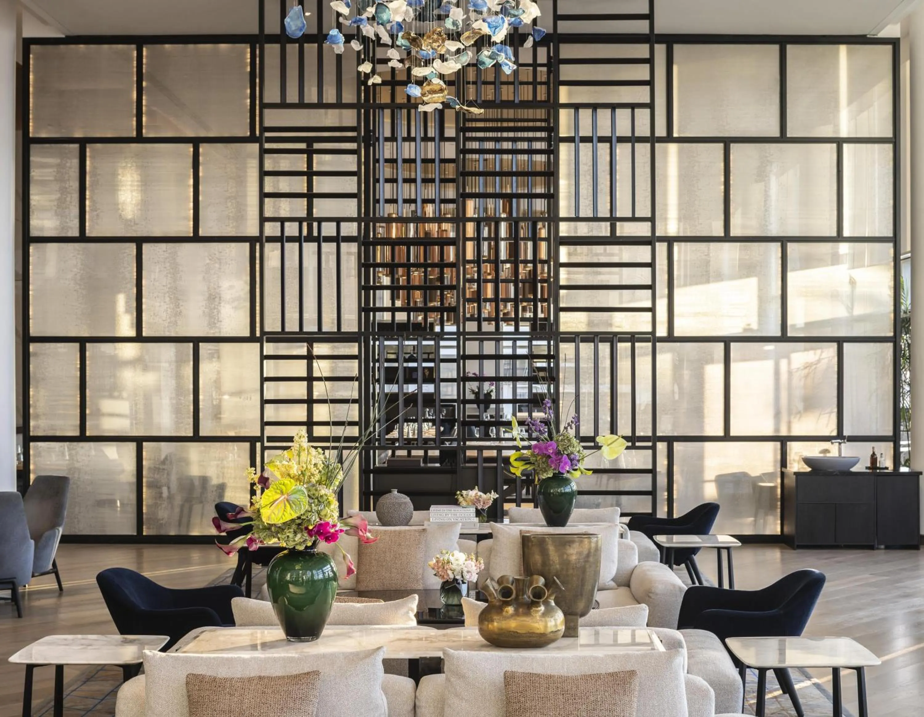 Lounge or bar in The David Kempinski Tel Aviv