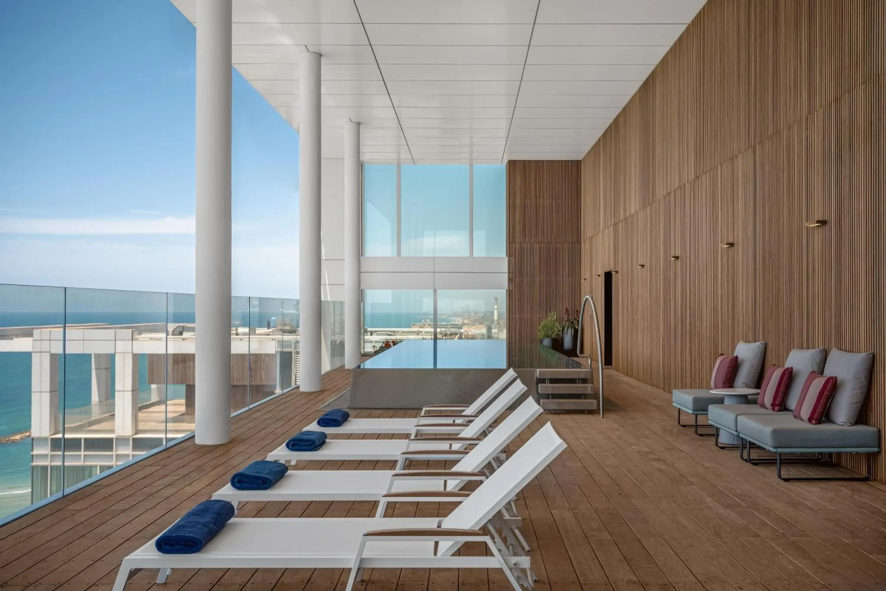 Pool view in The David Kempinski Tel Aviv Pool view in The David Kempinski Tel Aviv