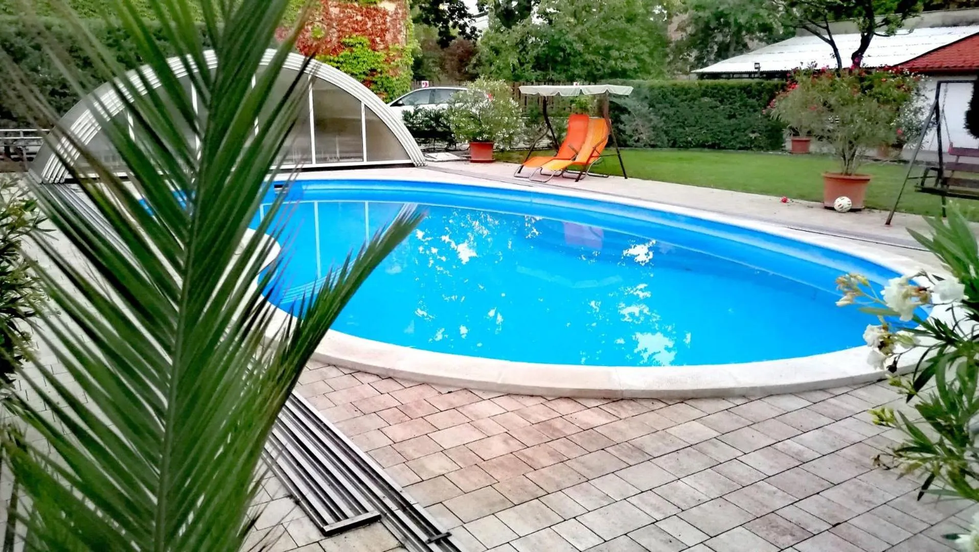 Garden in Hotel Manzard Panzio