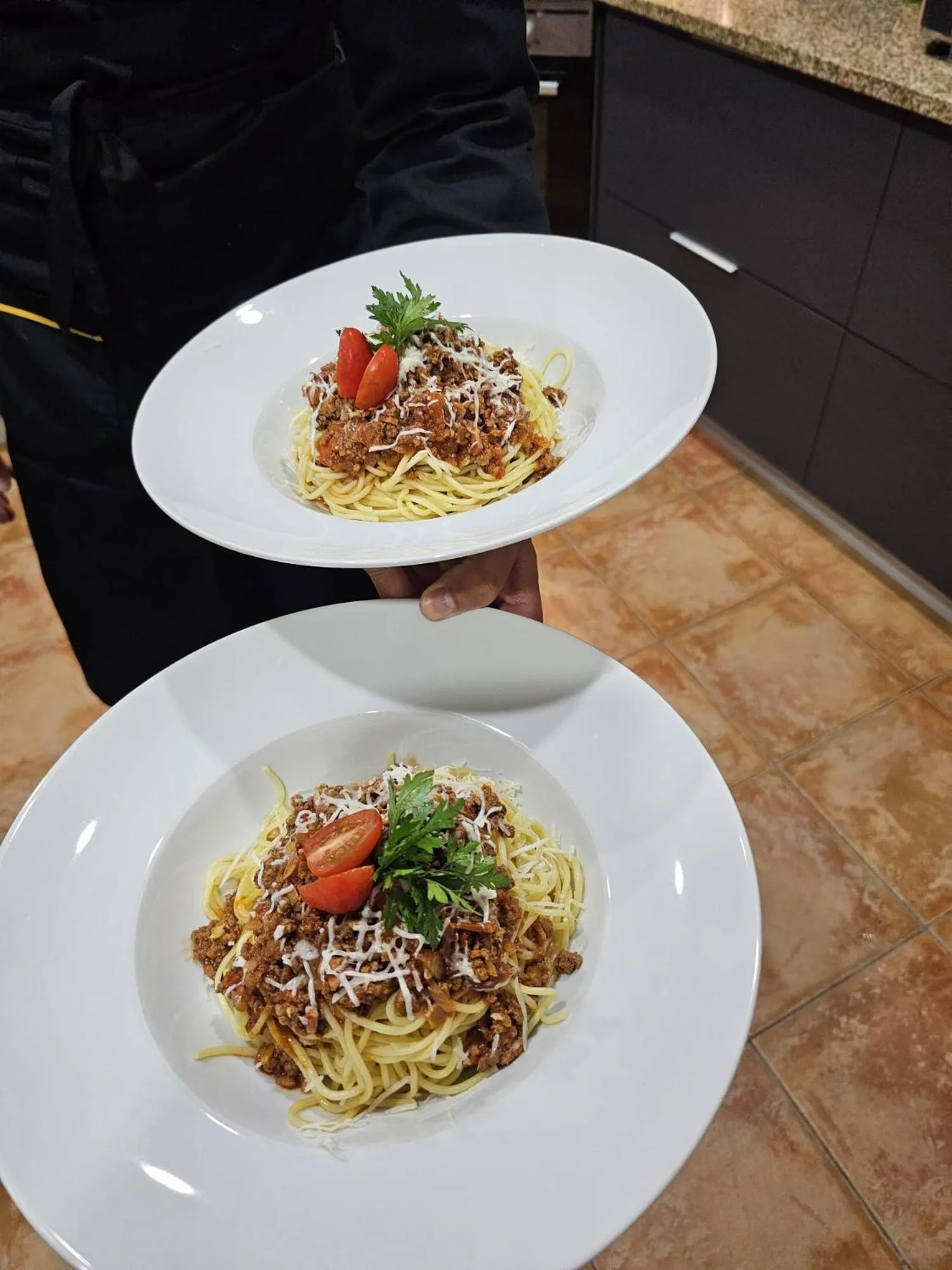 Restaurant/places to eat in Golden Mirror