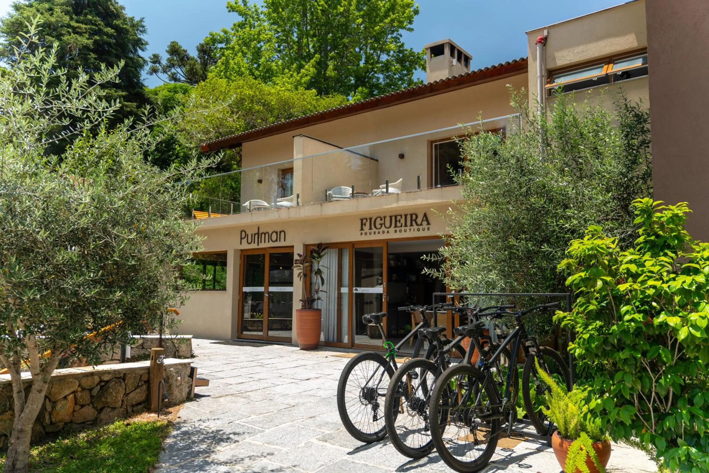 Property building in Pousada Boutique Figueira da Serra