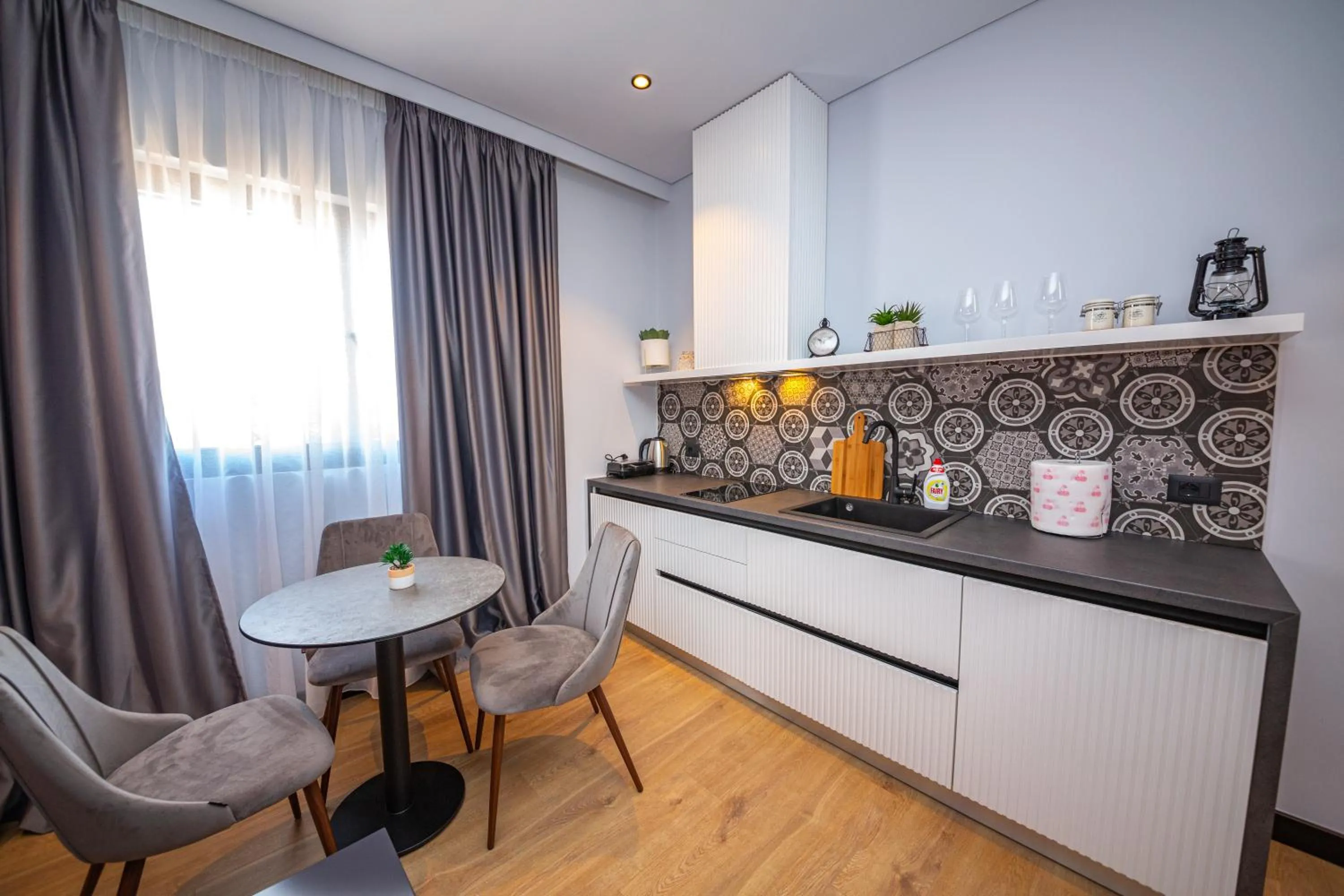 Kitchen or kitchenette in Apart-Hotel Lili2