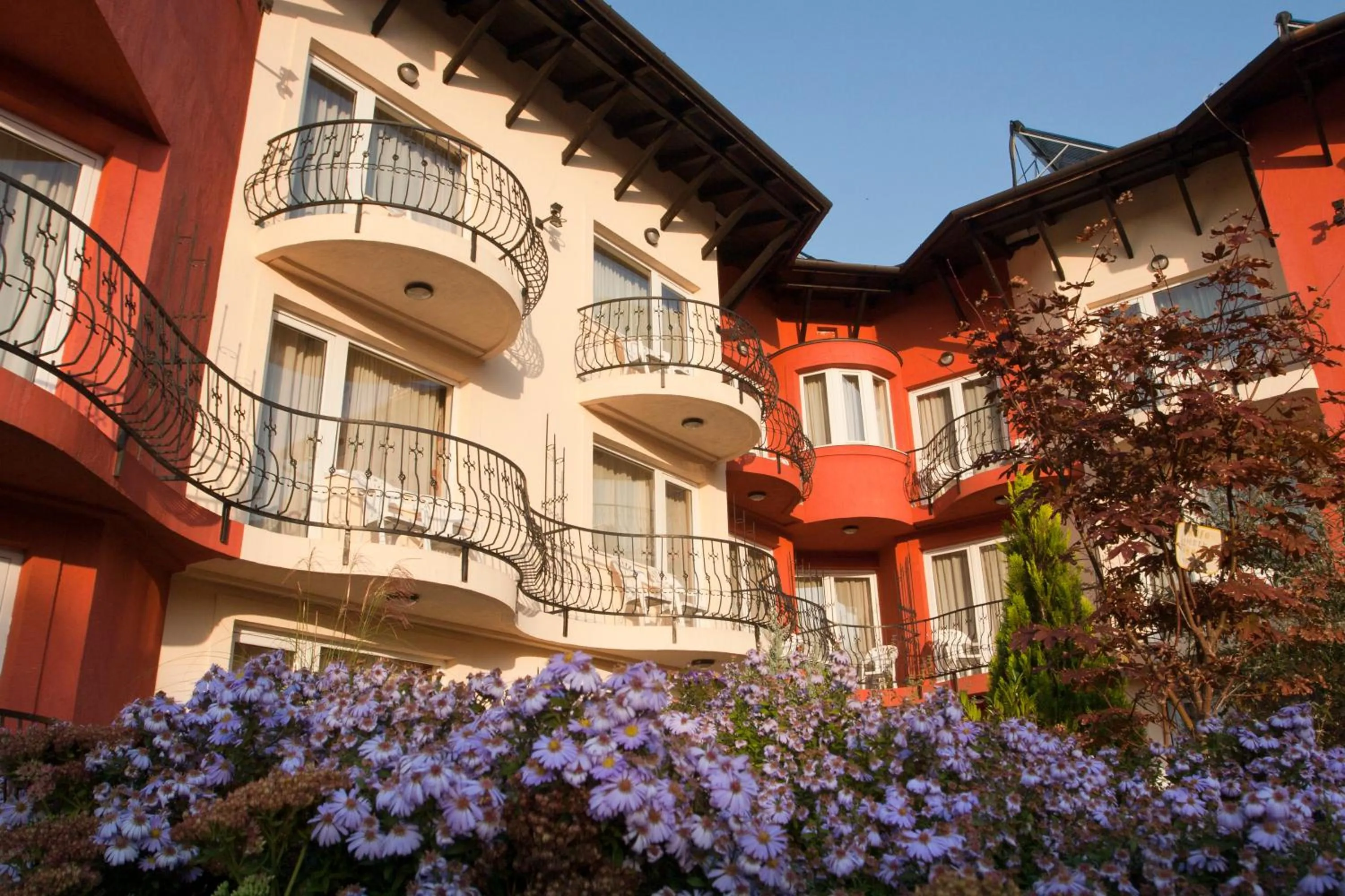Summer in Szőnyi Garden Hotel Pest