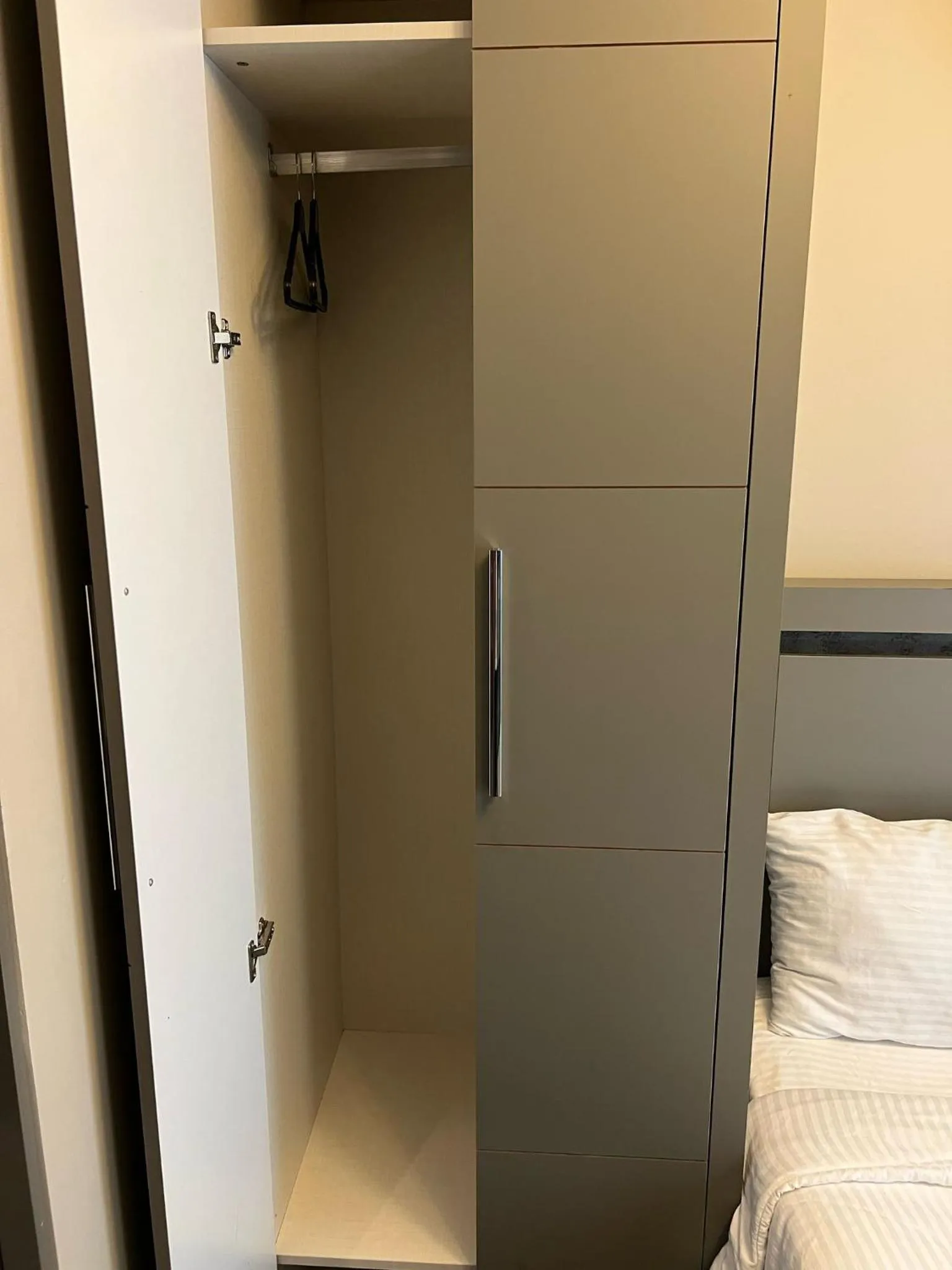 Bed in Acar Suite Hotel