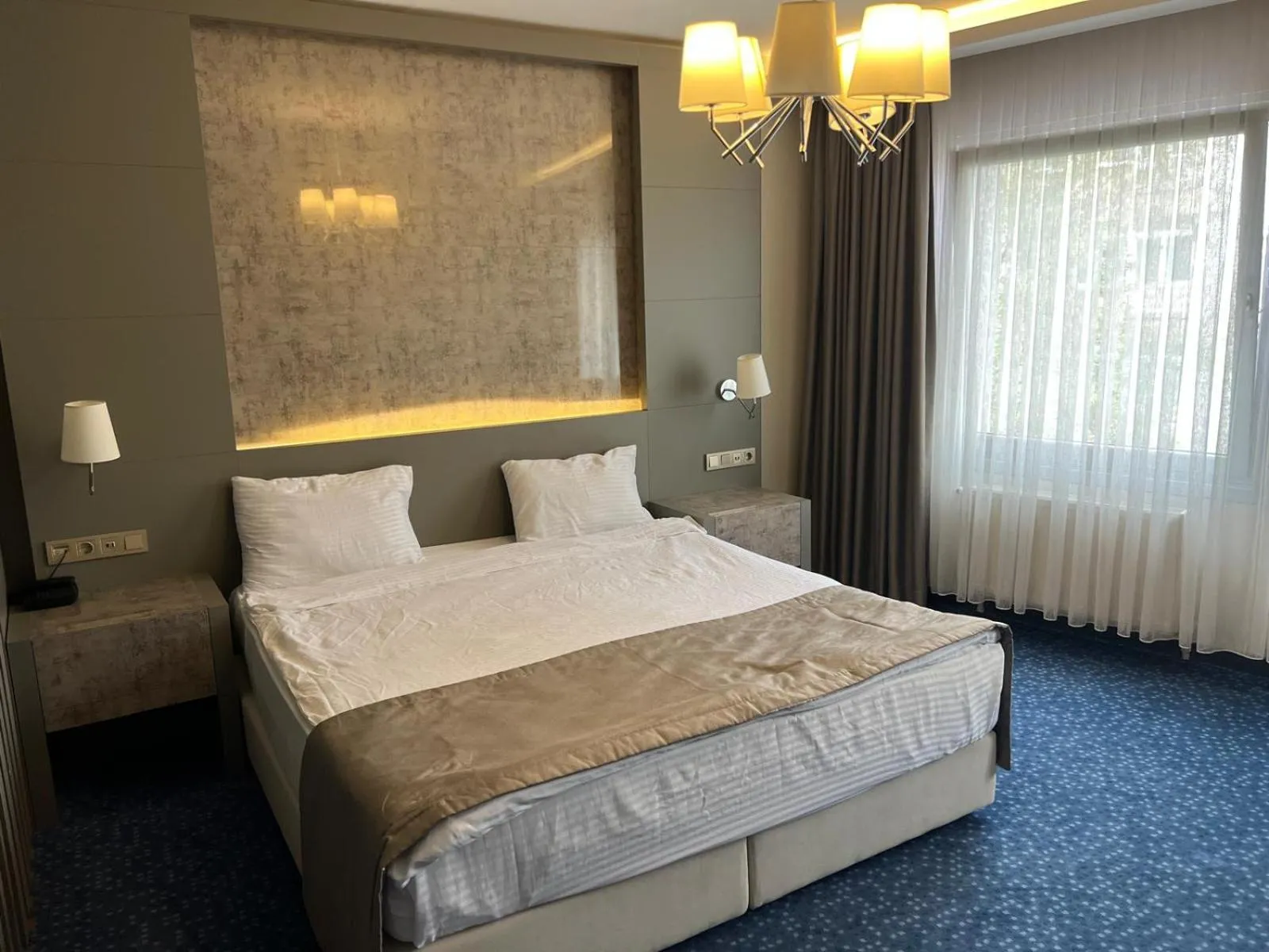 Bed in Acar Suite Hotel