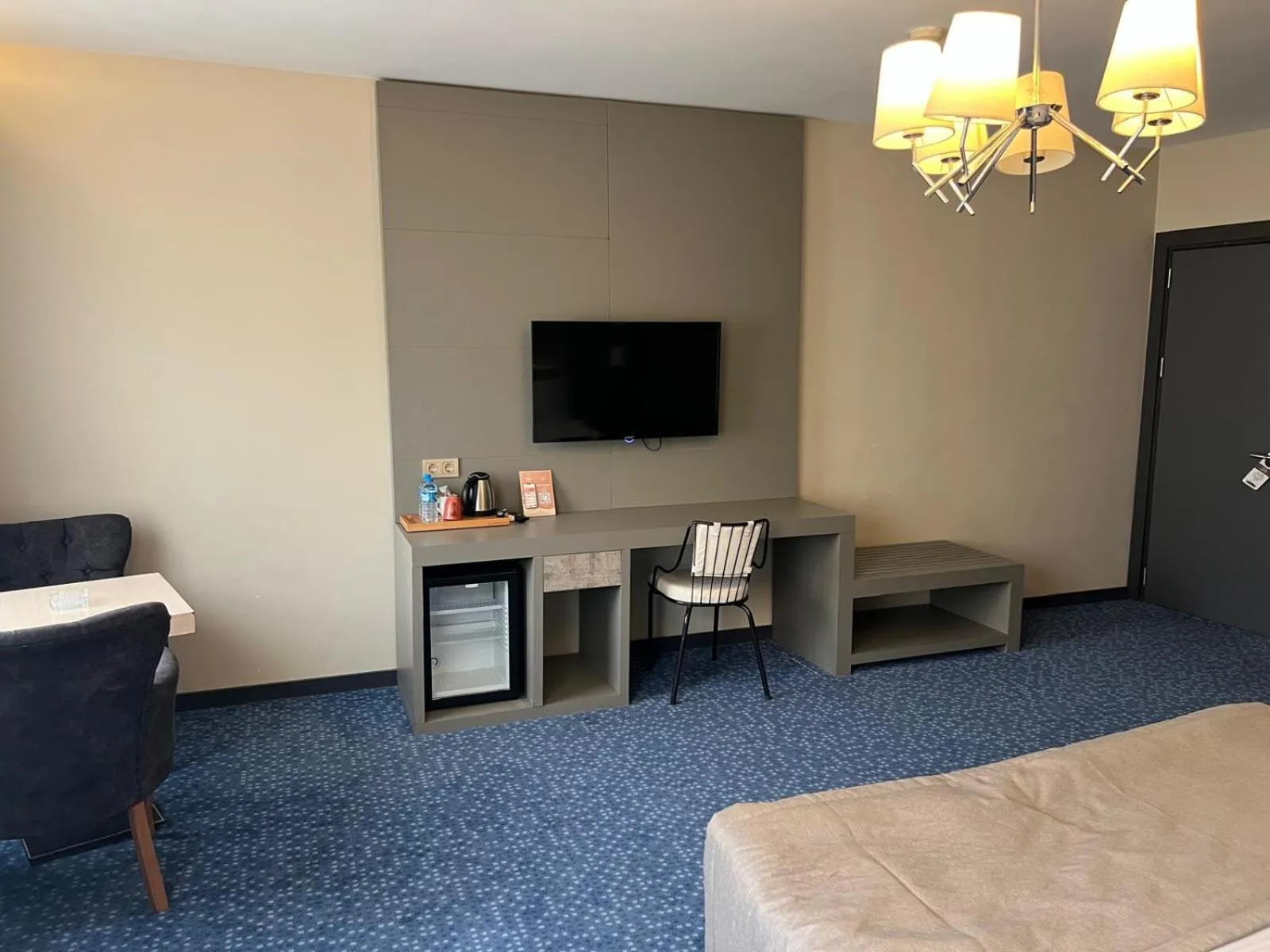 Bed in Acar Suite Hotel